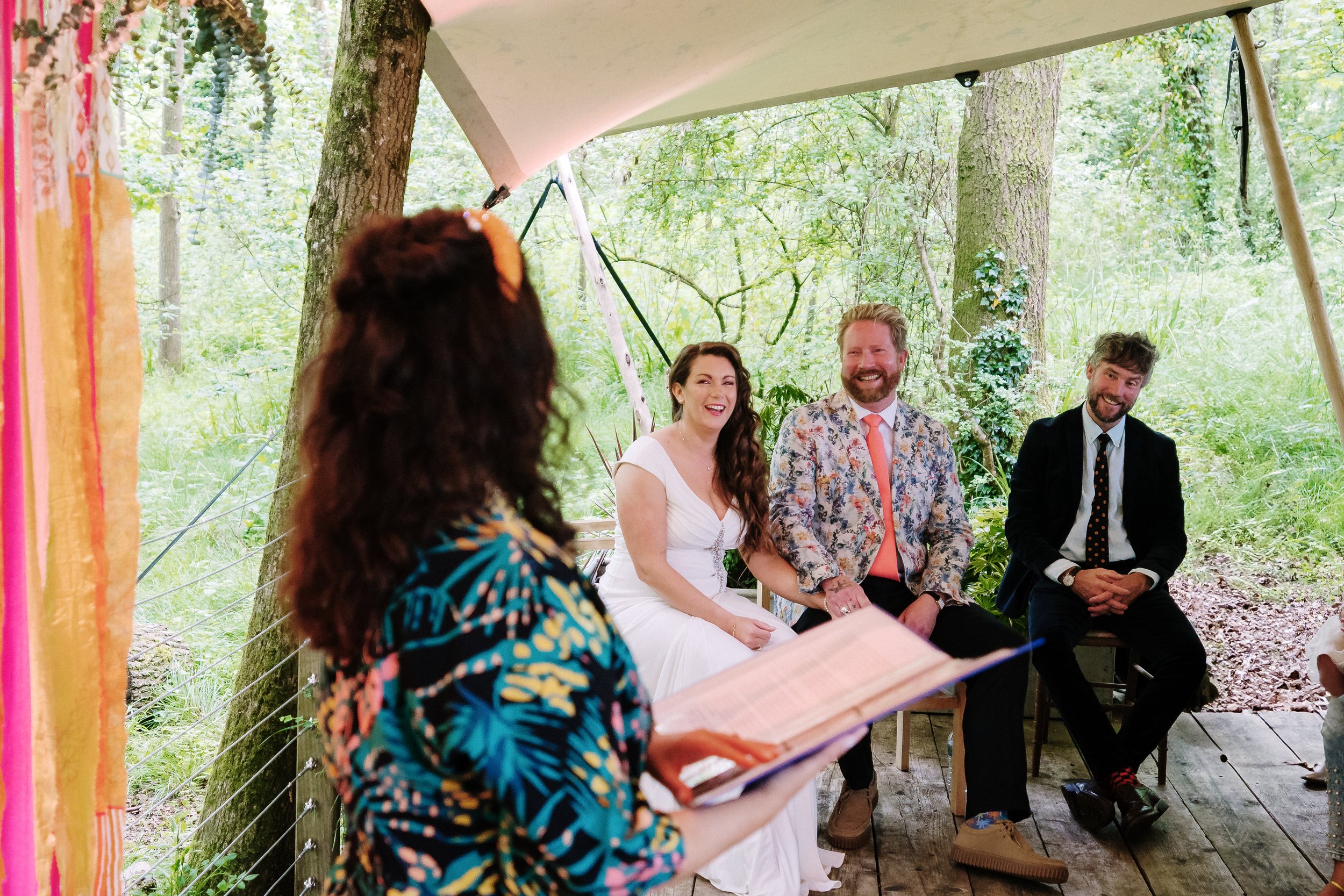 Natural, laid-back wedding ceremony with personalised readings led by UK celebrant