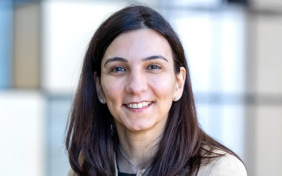 Carla Antunes Da Silva: Lloyds Banking Group, Investment Relations Director