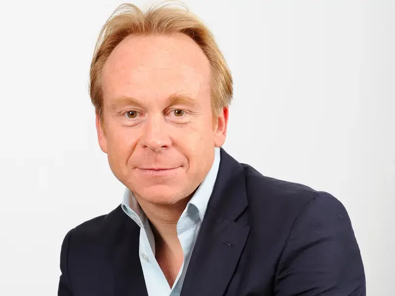 Robert Senior: Saatchi & Saatchi, Worldwide Chief Executive Officer