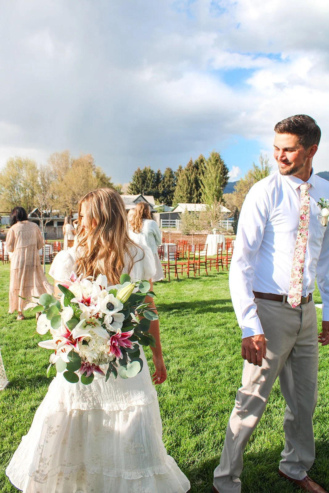 Bride and groom bouquet walking_websize.jpg