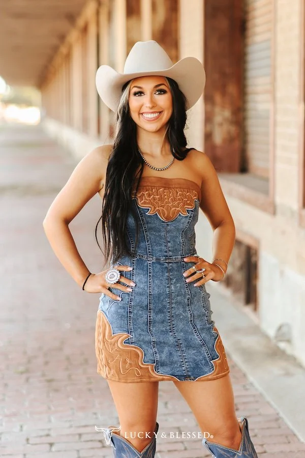 Stone Wash Stretch Denim Dress W Camel Suede Boot Stitch