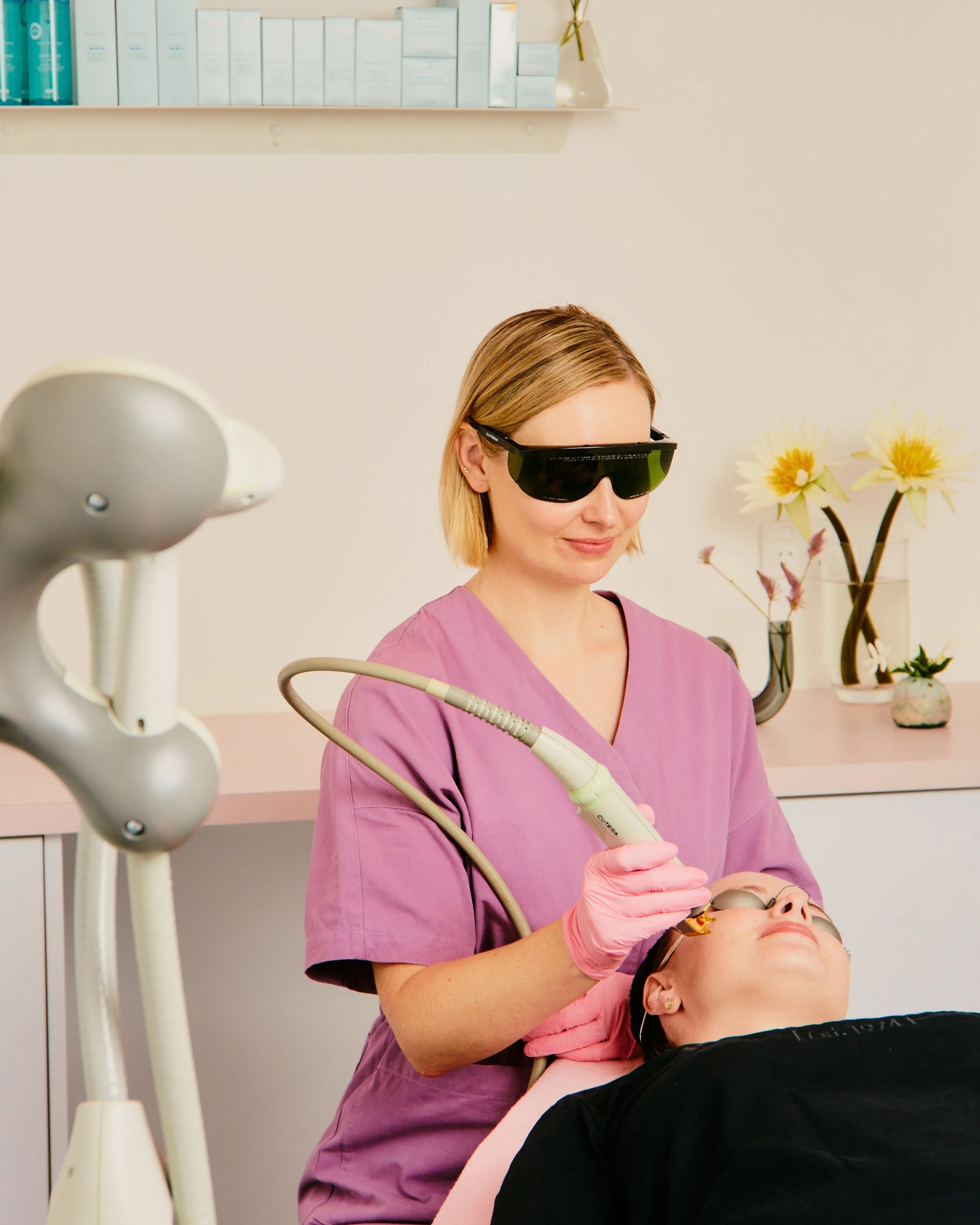 Laser Genesis Treatment For Skin Rejuvenation, Acne, Wrinkles And Skin Texture