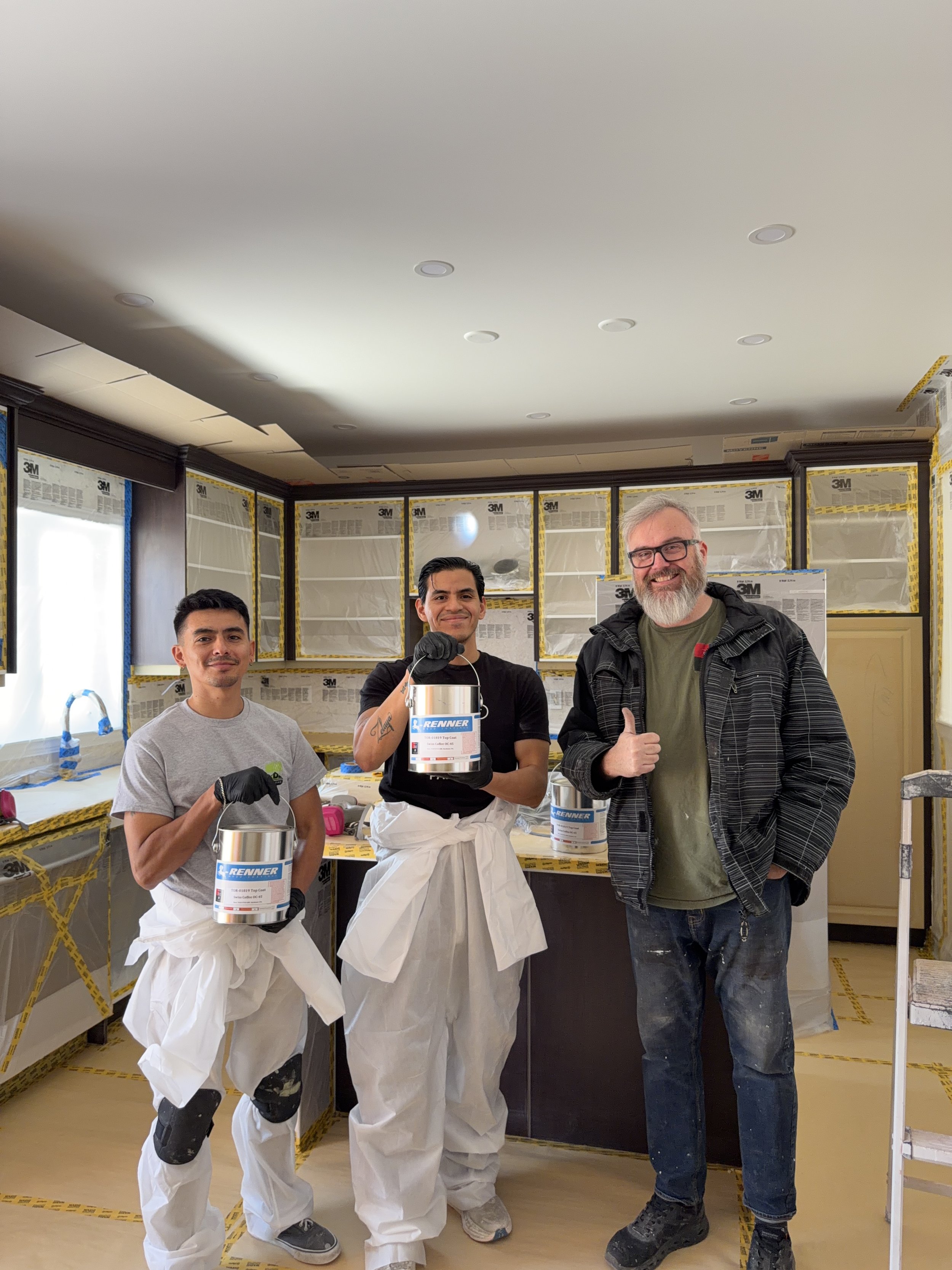 how to paint kitchen cabinets professionally