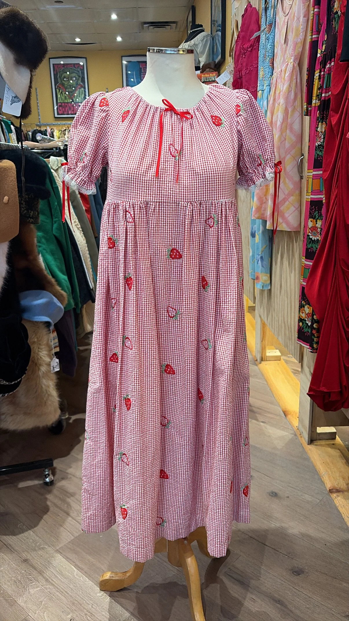 GINGHAM EMBROIDERED STRAWBERRY DRESS