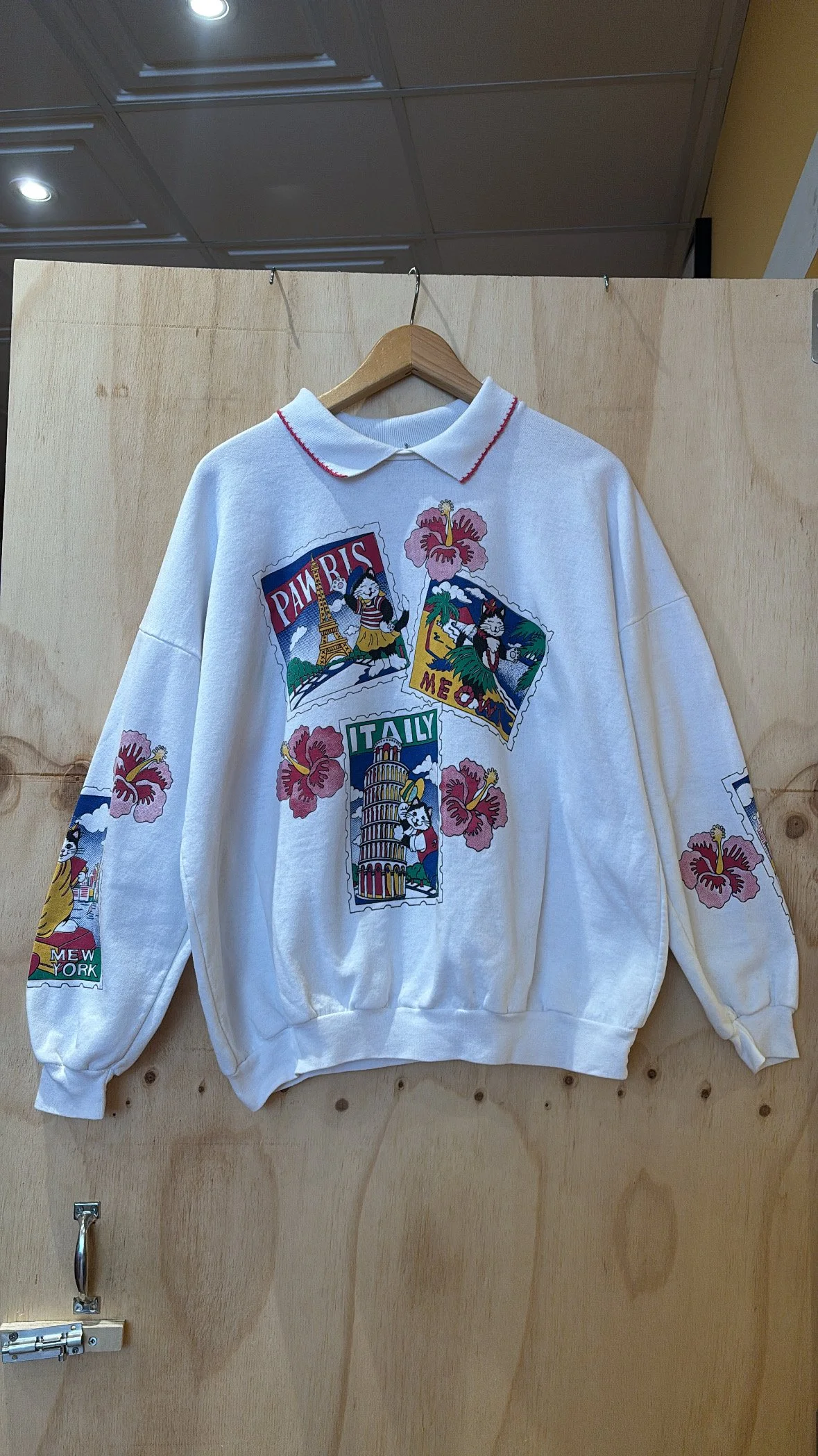 80'S CAT POSTCARD PULLOVER