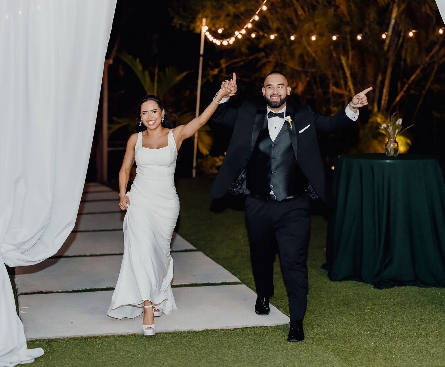 Now the party can begin

Venue: @vignette_gardens