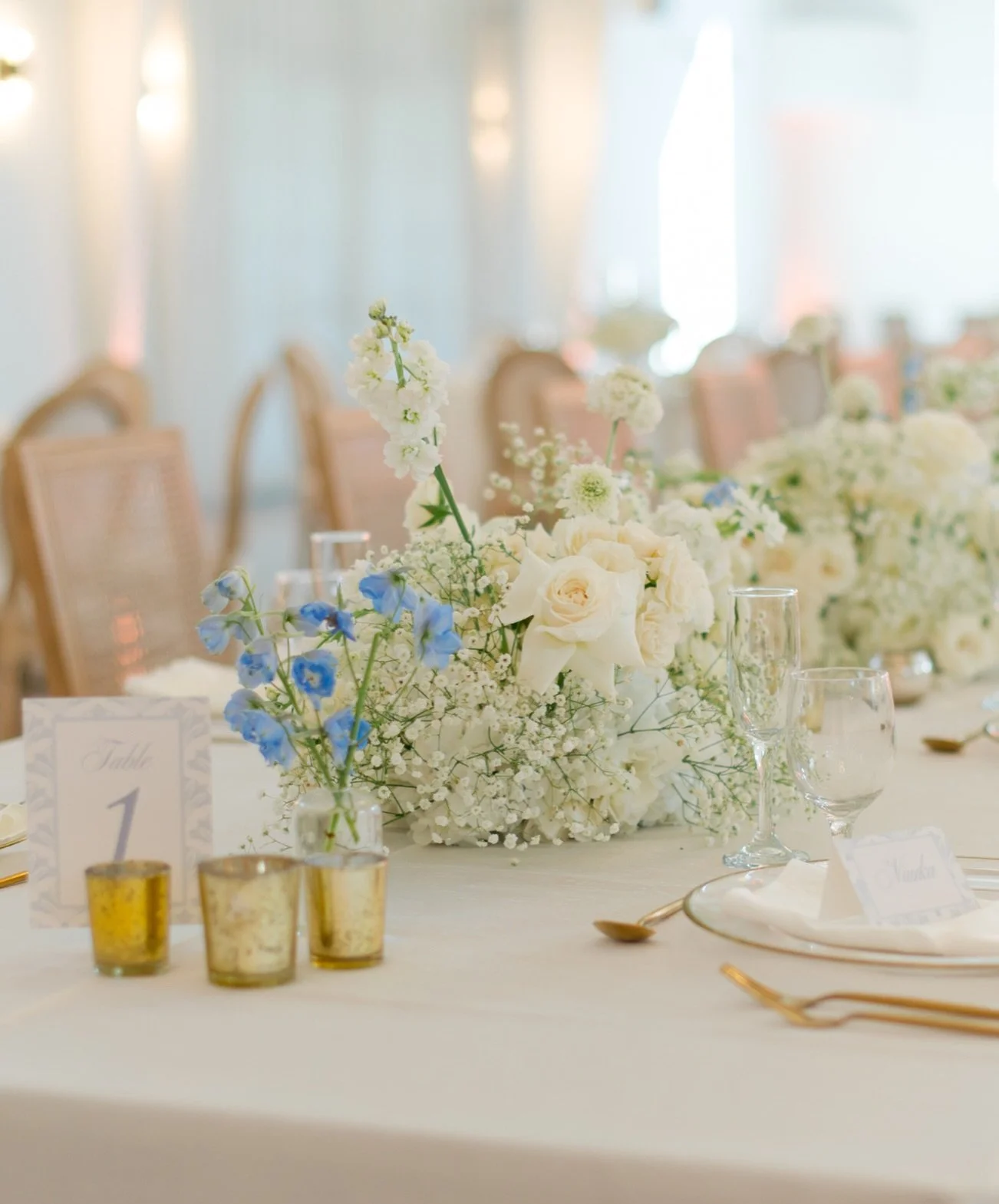 A table worth gathering around

Planner: @samfernevents 
Venue: @thewhiteorchidfl 
Photographer: @aleksvictoriaphotography 
Videographer: @acreationfilms 
Content creator: @bcreativeandco 
Violinist: @musicwithruthy 
HMU: @marliciousmakeup @belenbrid