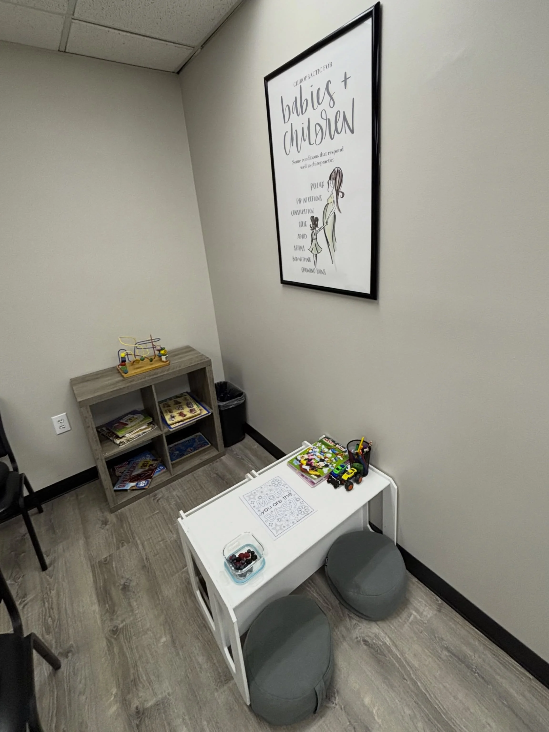 Updated the waiting area for our SW Kiddos 📚🙇&zwj;♂️🖍️🧩