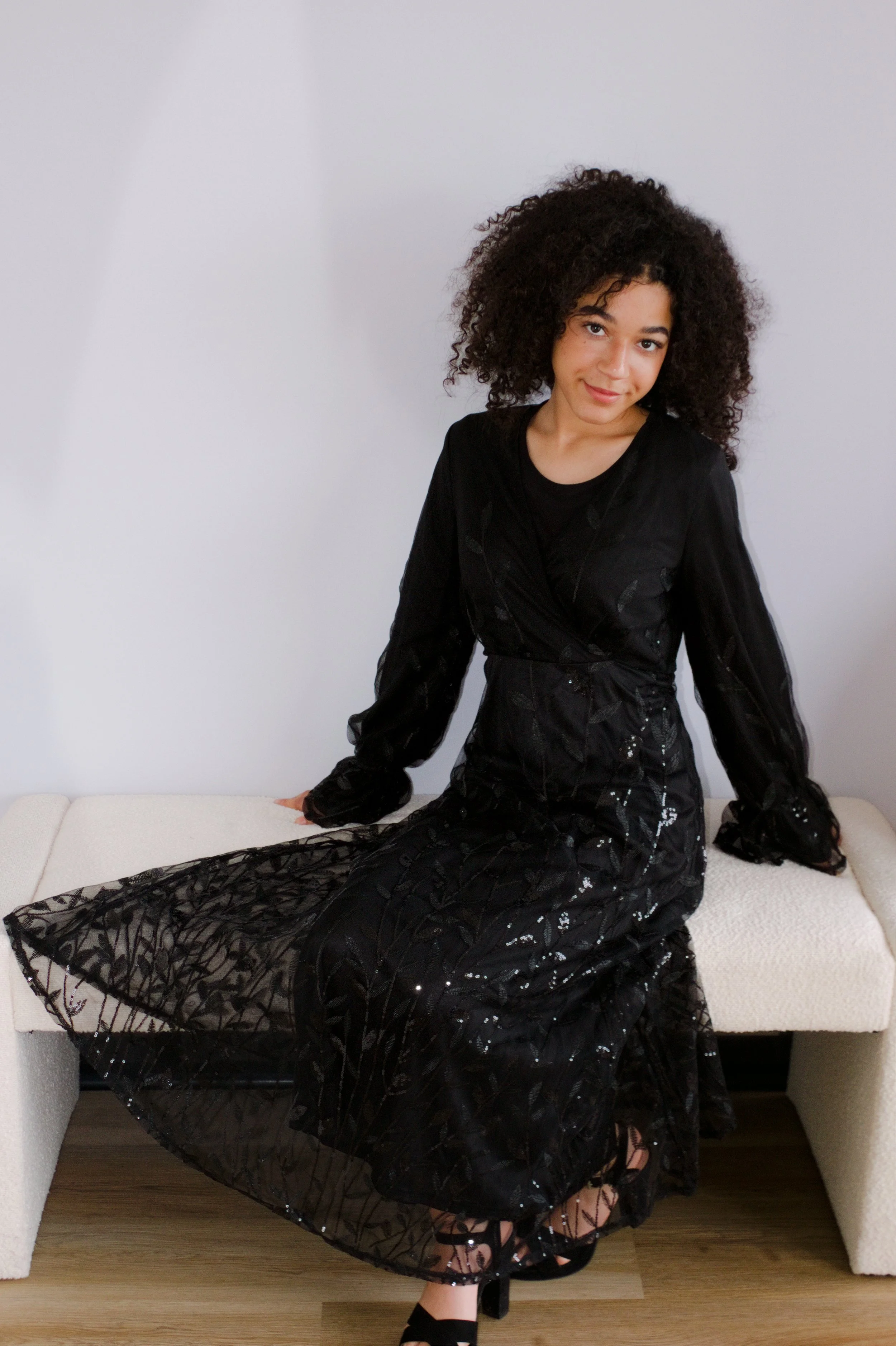 Sparkle black sitting IMG_3360.jpg