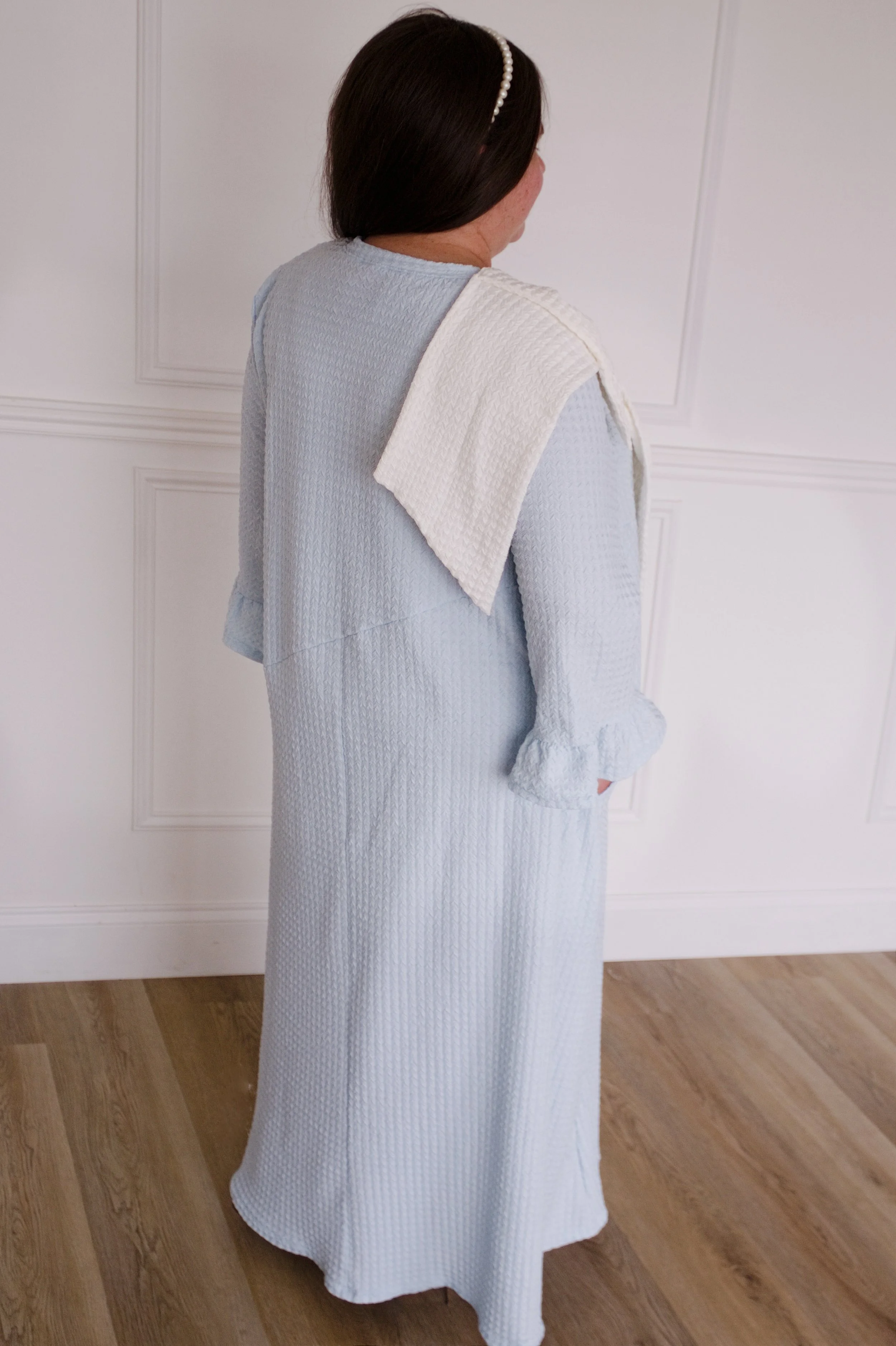 Bow dress blue back Website 4-IMG_3456.jpg