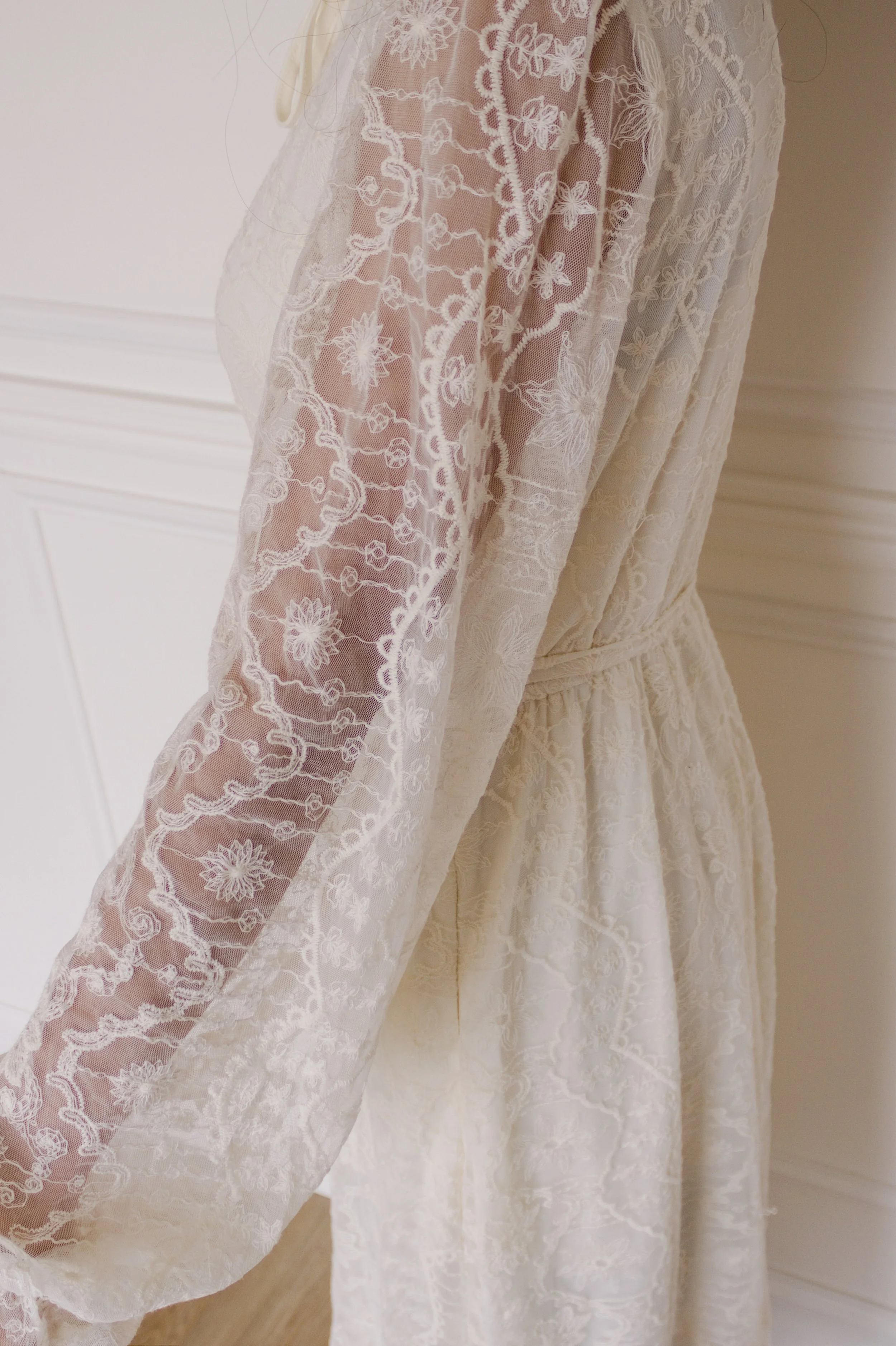 Cream lace side website 11-IMG_3472.jpg