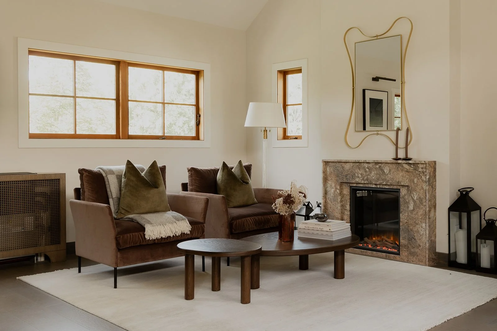 The cosy and welcoming lounge space of Northbrook Suite built by Diemarco Builders Queenstown.