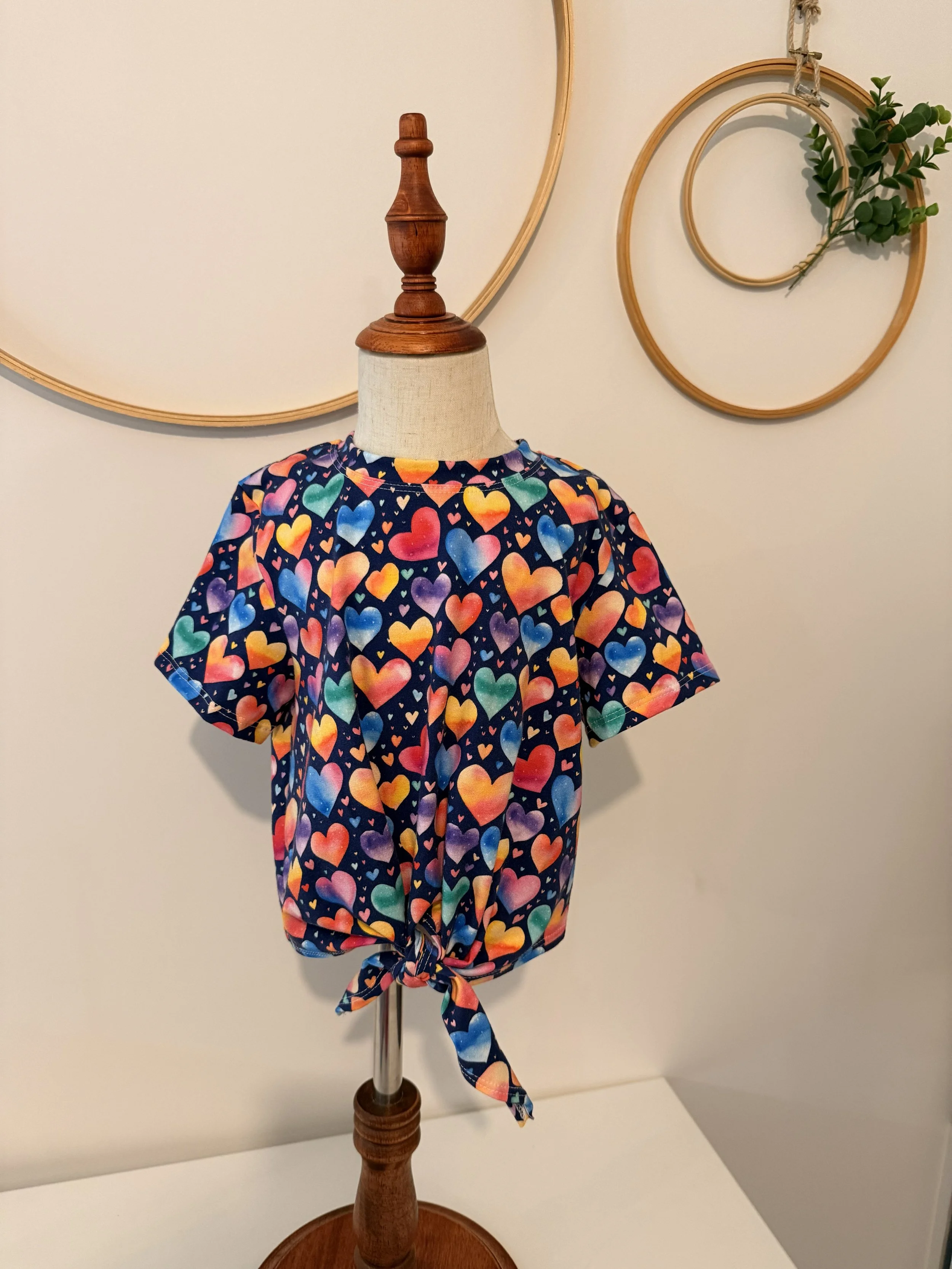 Crystal tie top