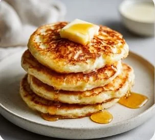 COTTAGE CHEESE PANCAKES - CALORIES:375 / P:25g F:15g C:34g
