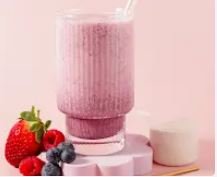 COLLAGEN PROTEIN SMOOTHIE - CALORIES:370 / P:44.6g F:2.1g C:47g