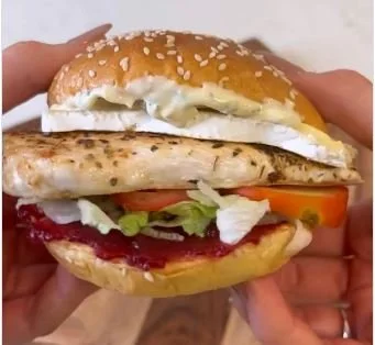 GRILLED FAKEAWAY - CALORIES: 564 / P:46g F:22g C:43g