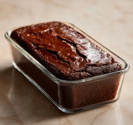 CHOCOLATE BROWNIE - CALORIES:220 (Per serve) / P:11.2 F:7.7 C25.8