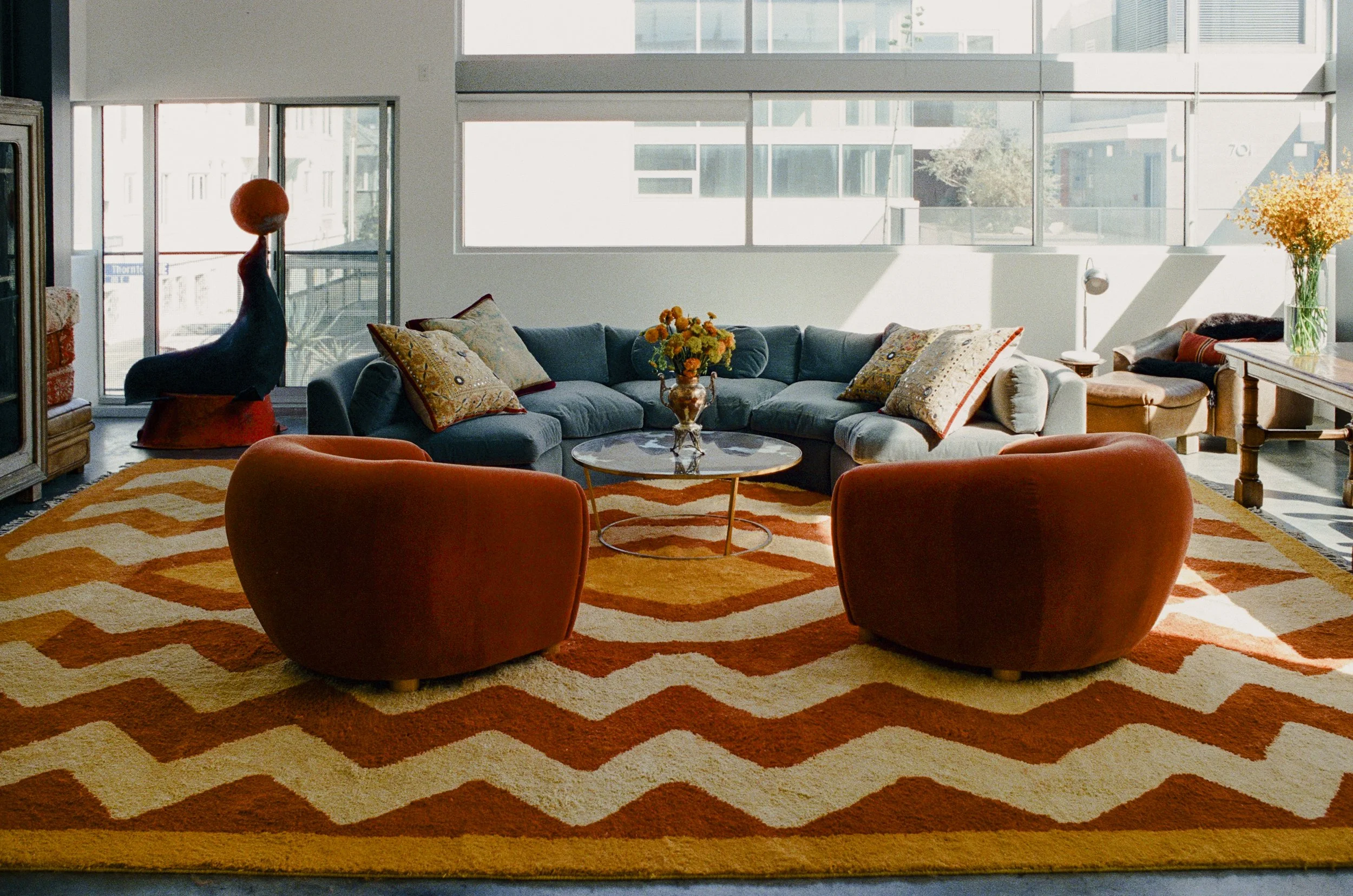 loft-4-living-room-chevron-rug-venice-beach.jpg