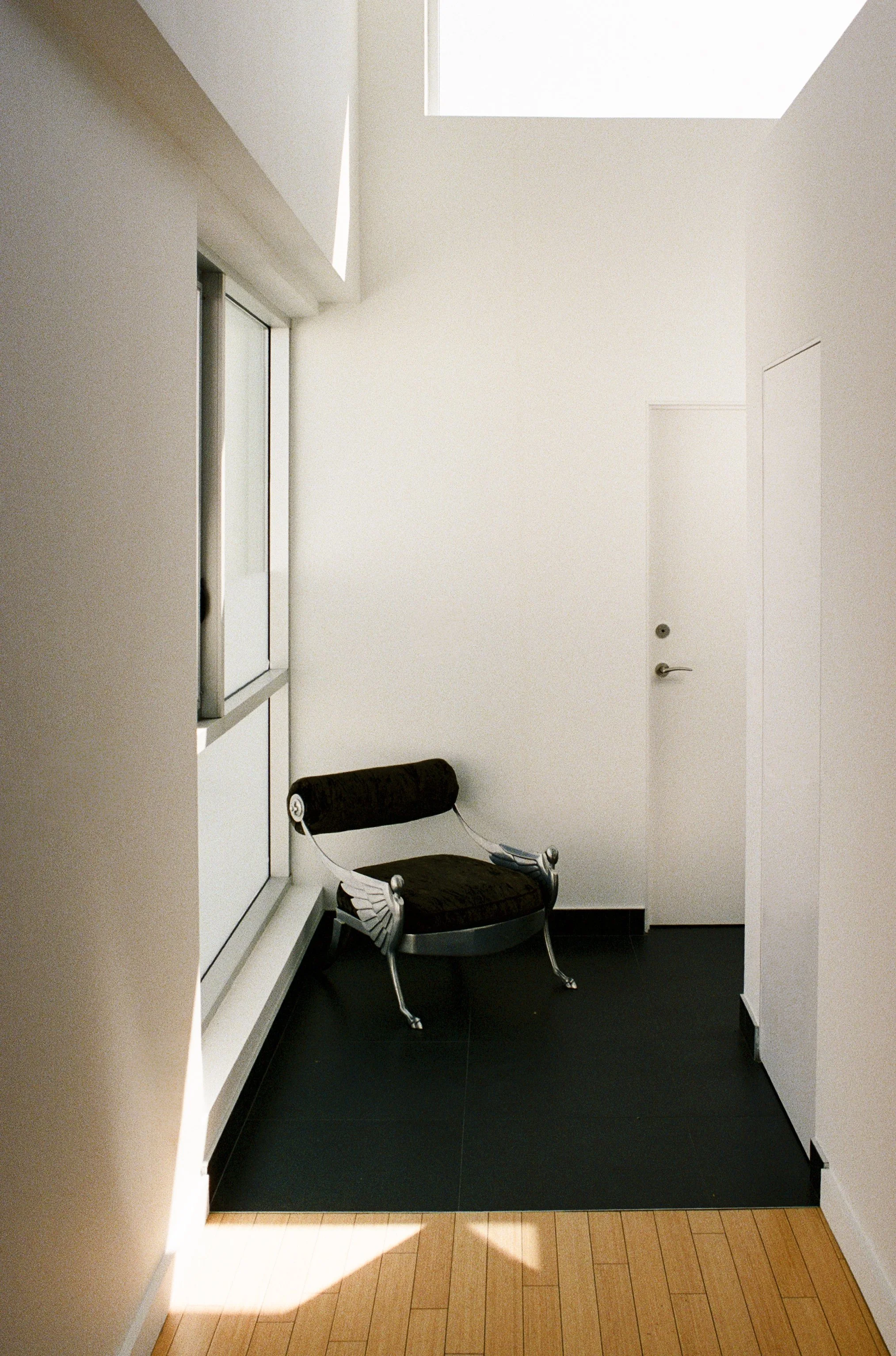 loft-4-hallway-entry-venice-beach.jpg