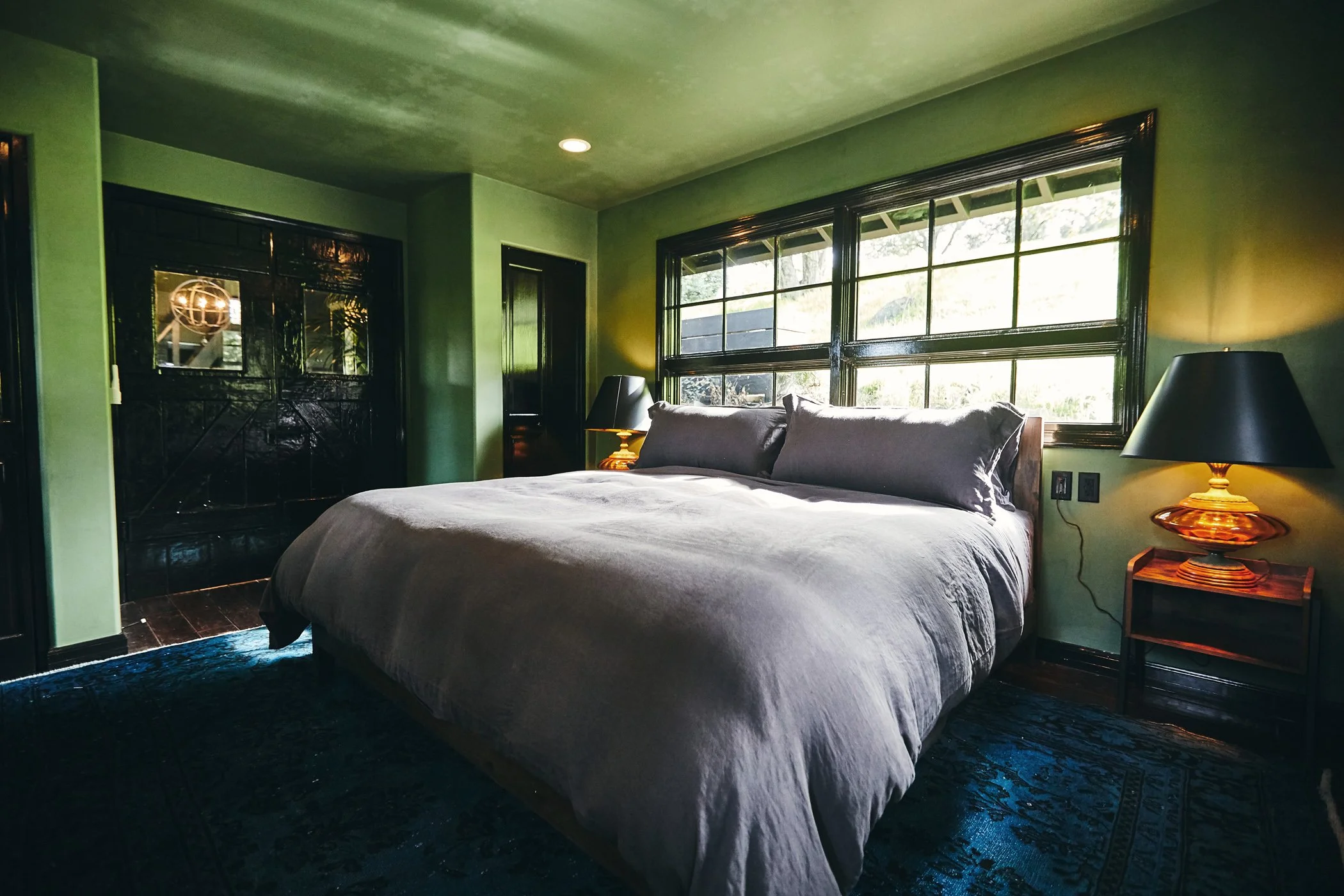 3 bed, 1 bath, 
Hot tub
Sq Ft: [TBD]