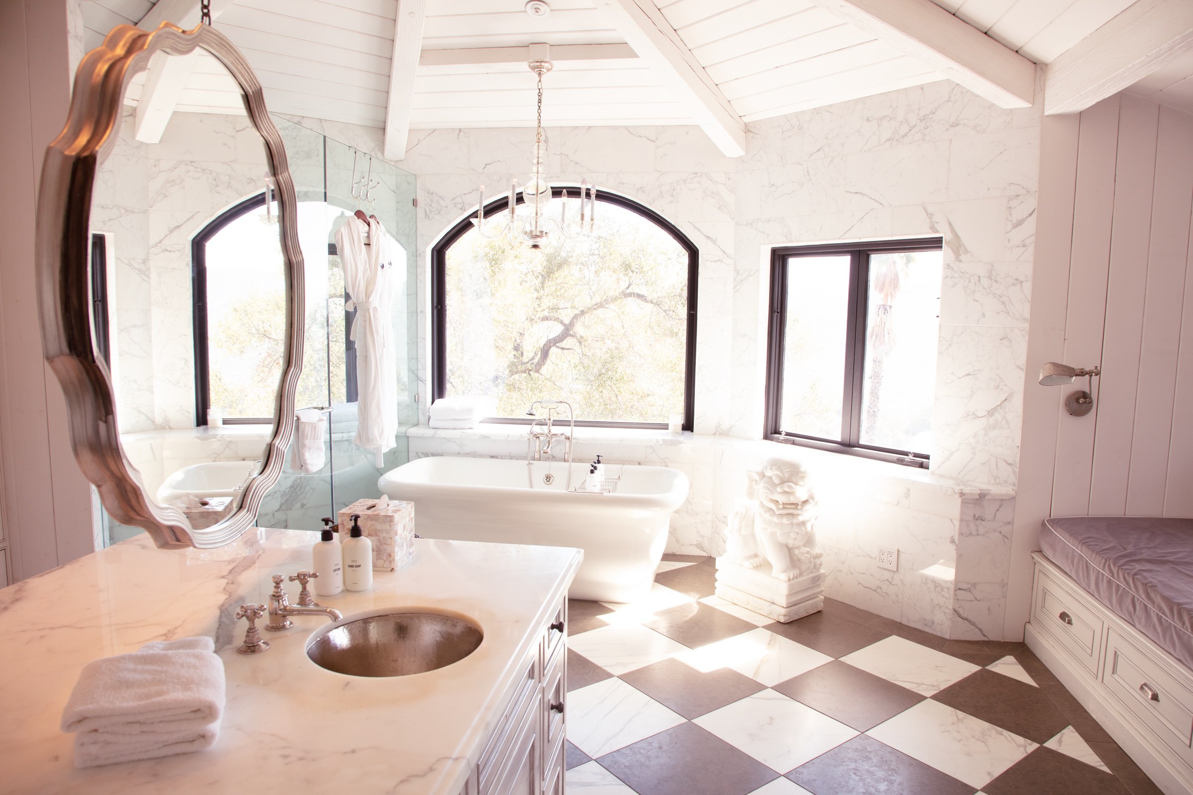 4 bed, 4.5 bath
Sq Ft: [TBD]