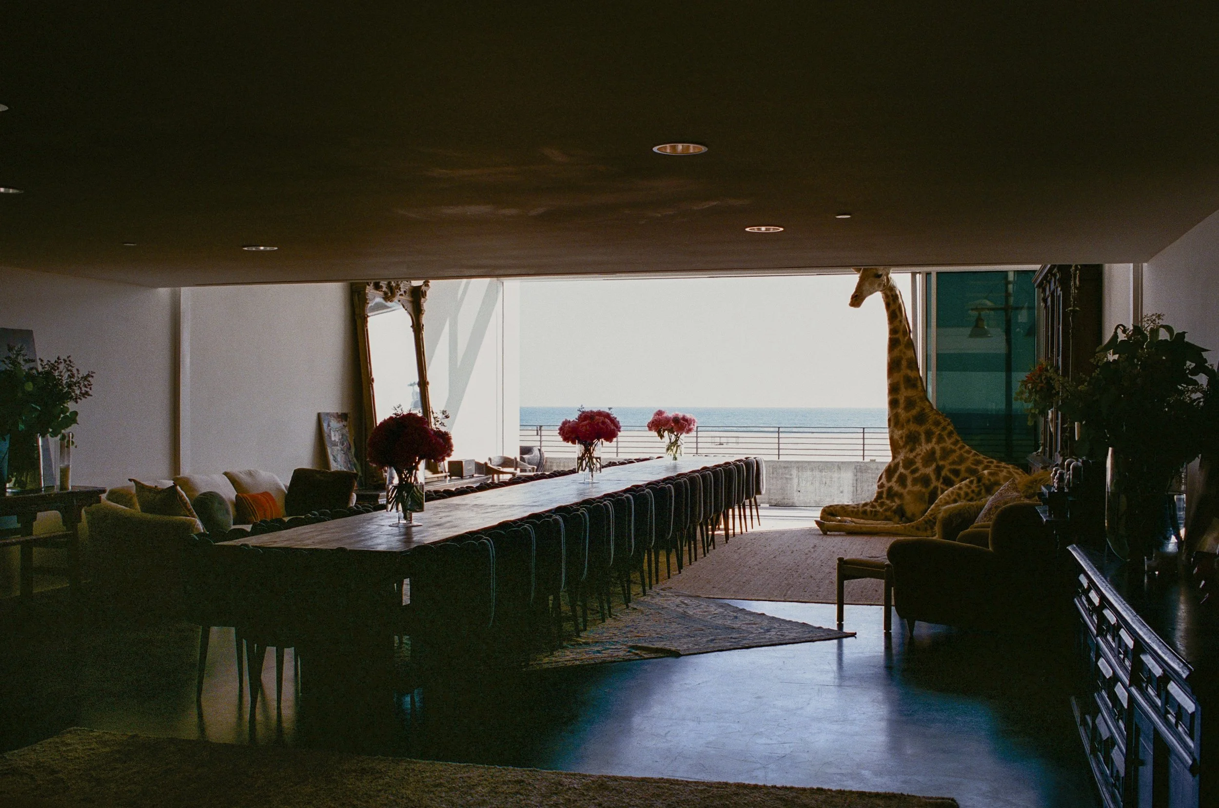 lofts-venice-beach-loft-1-oceanfront-great-room-ocean-view.jpg