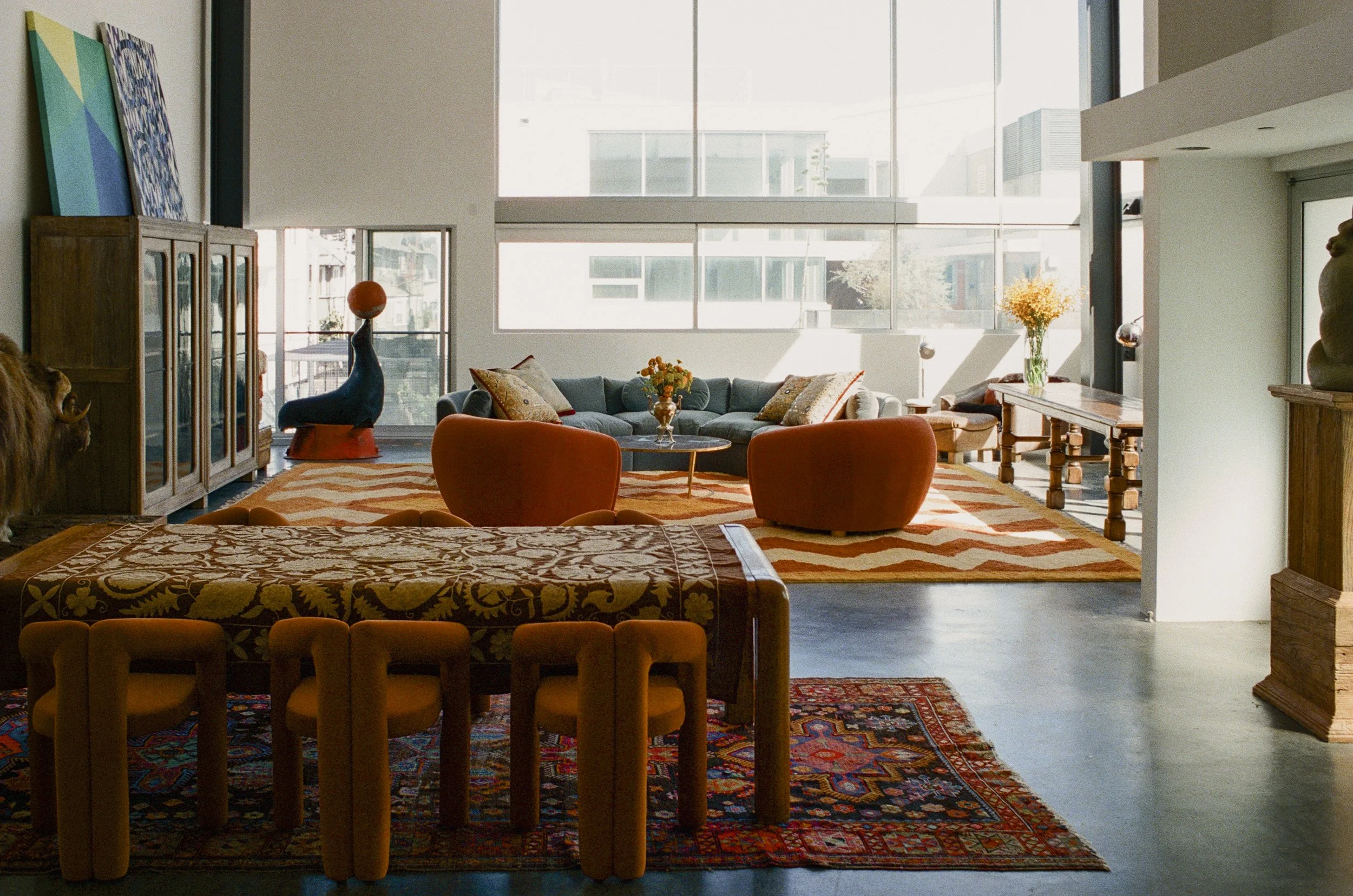 loft-4-communal-dining-table-venice-beach.jpg