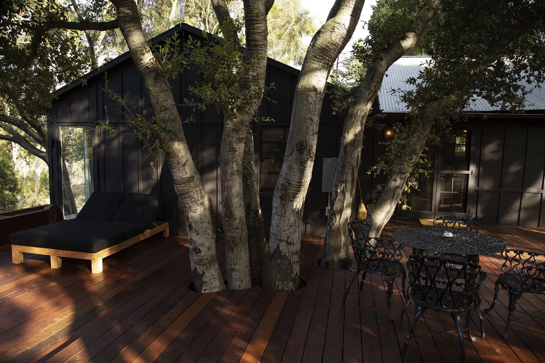 1 bed, 1 bath 
Sq Ft: [TBD]