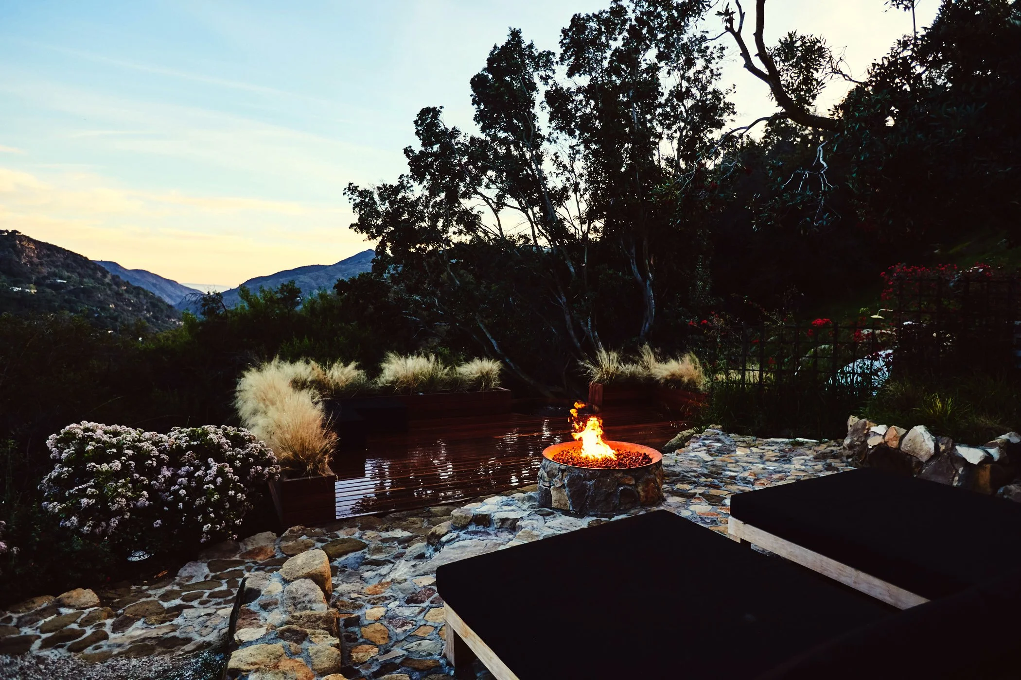 3 bed, 1 bath, 
Hot tub
Sq Ft: [TBD]