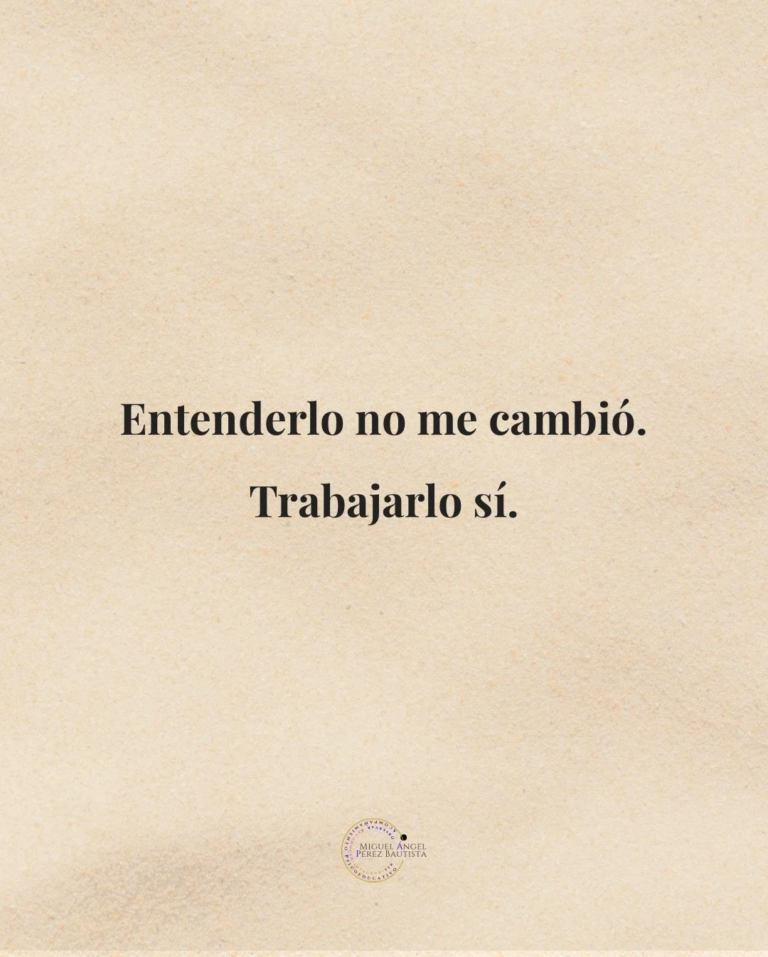 Entenderte no es lo mismo que transformarte.

Si sigues repitiendo lo mismo, no te falta claridad.
Te falta hacerte cargo.

Y eso no es c&oacute;modo.
Por eso no es para cualquiera.

#responsabilidademocional
#procesointerno
#trabajopersonal
#patrone