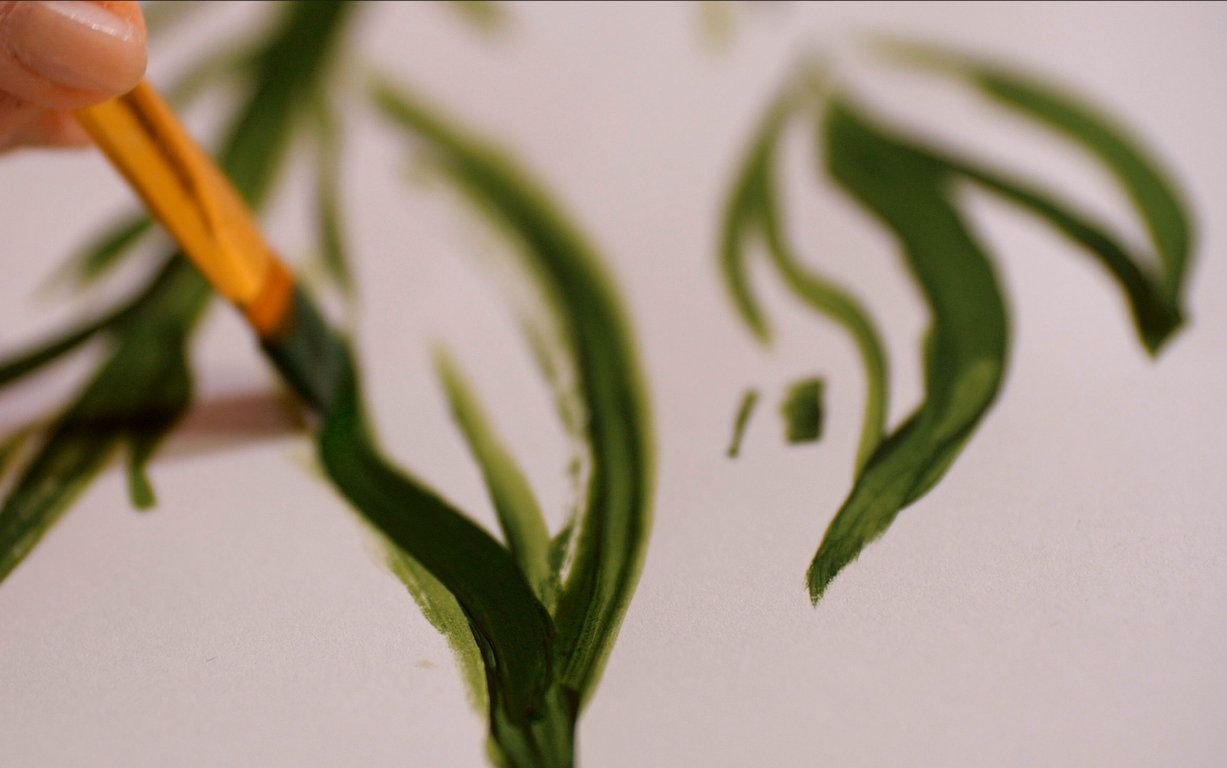 1_leaf outline paintbrush_Horizontal.png