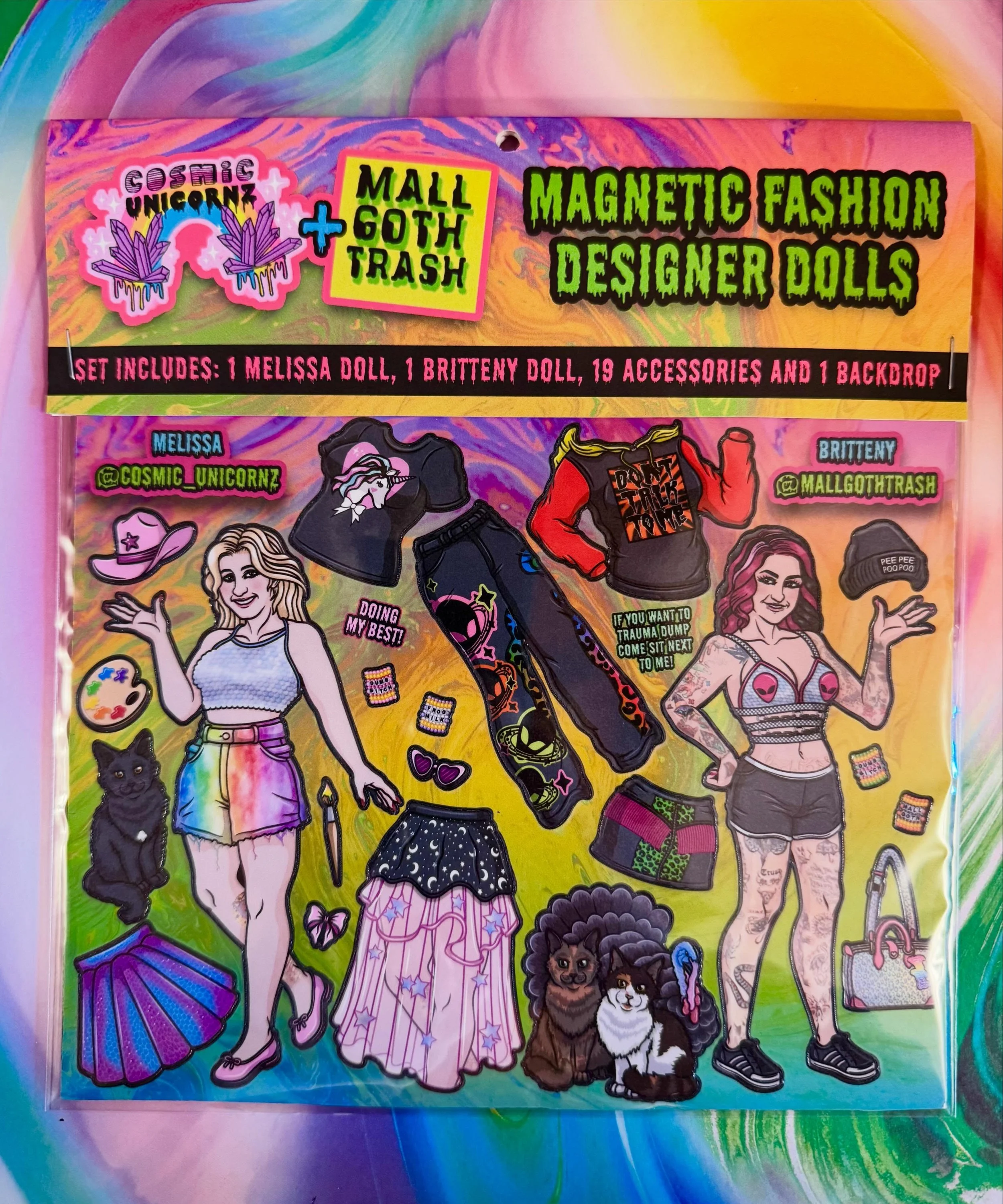 Have you ever wished you had magnetic paper dolls of Cosmic Unicornz and Mallgothtrash? Well, your wish has come true! Designed by local designers @batsinthebelfrycrafts , this magnet set will be exclusively available tomorrow for $25 a piece at @cos
