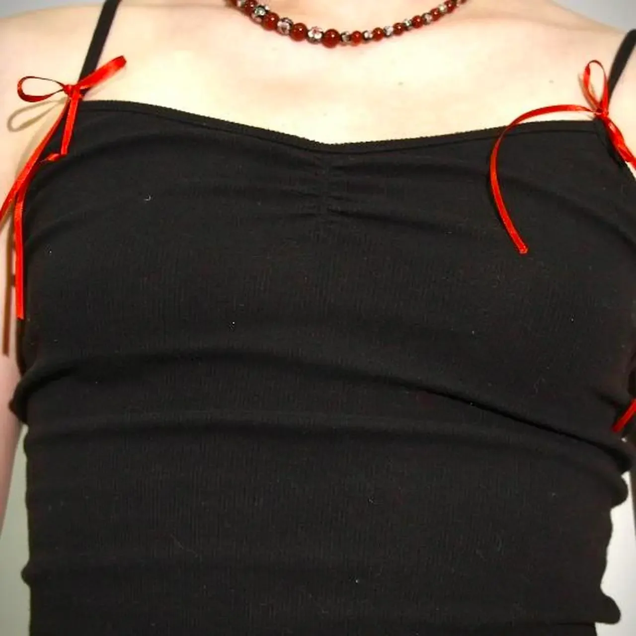 Red Ribbon Tank Top ౨ৎ