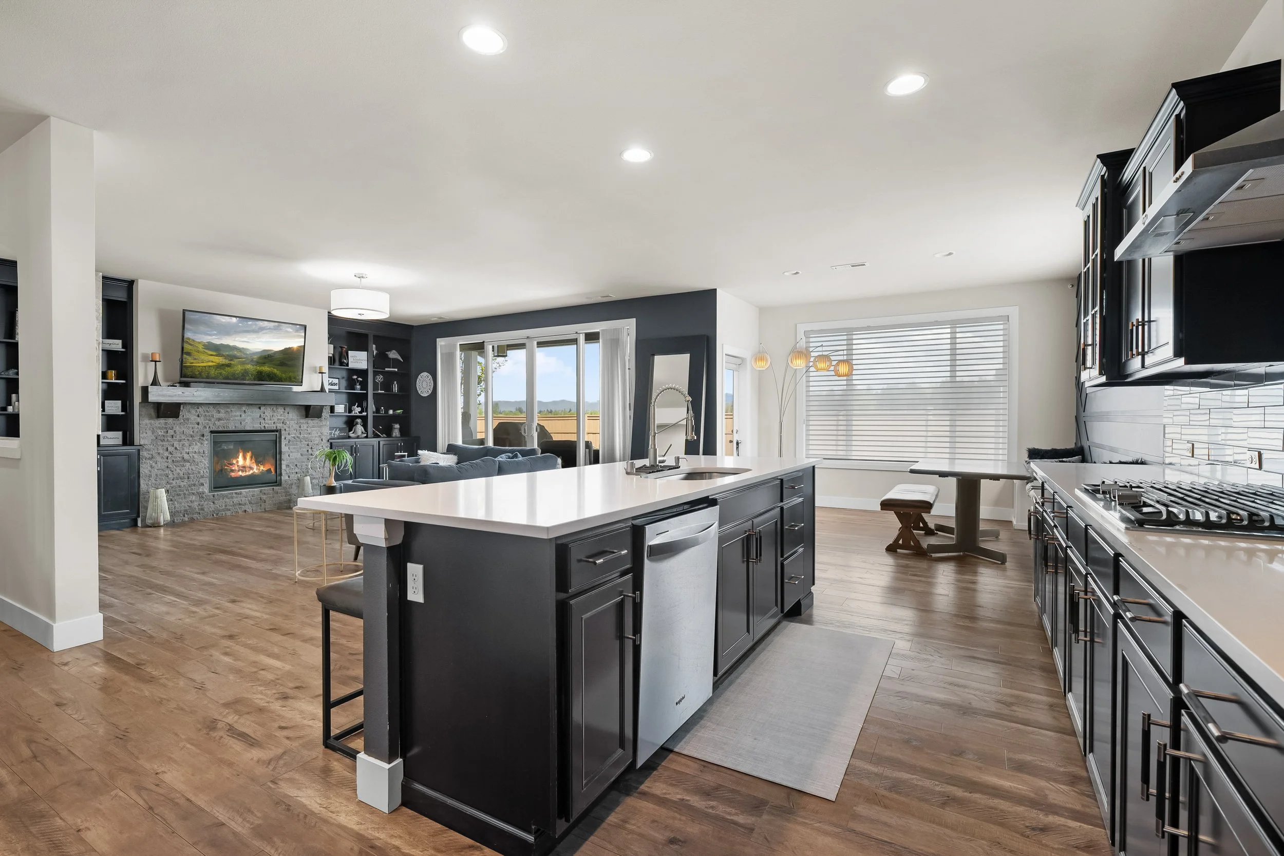 7903_228th_Ave_Ct _2.jpg