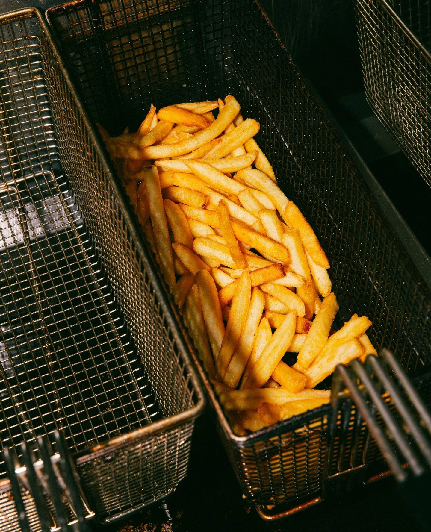 Golden, crispy, and impossible to share 🍟 ⁠
⁠
Our fries are the kind you keep coming back for, don't say we didn't warn you!⁠
⁠
#PANCAKEKITCHEN