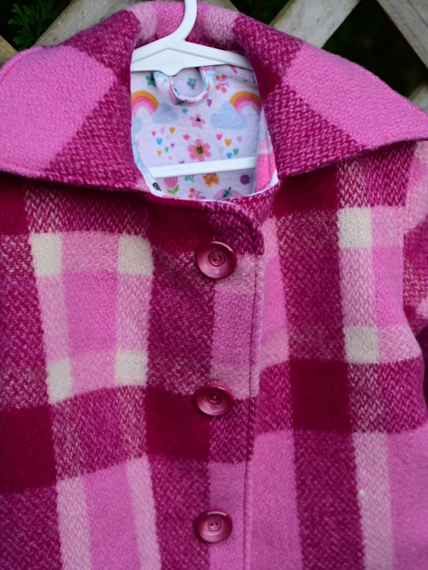 This magenta coat is heading off to a 1 year old's birthday party. It's always such an honour to make garments for those special birthdays. This custom-made coat is lined with soft cotton flannelette fairy fabric. It has a collar and buttons. I'm sur
