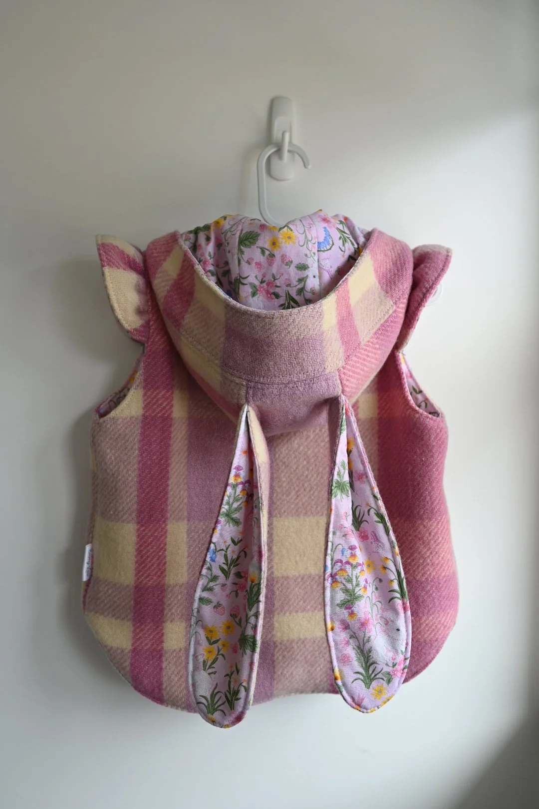 Children's Wool Bunny Vest Size 3