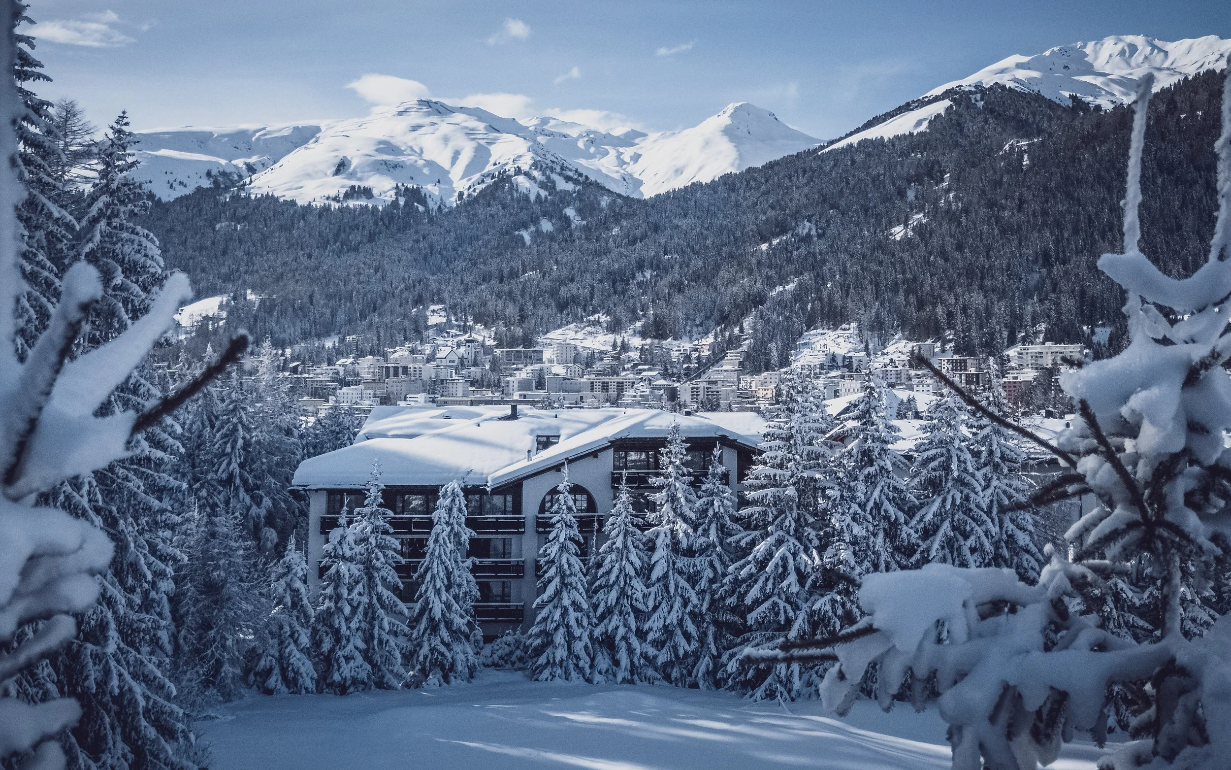 Mountain Resort and Chalet-Hotel Waldhuus