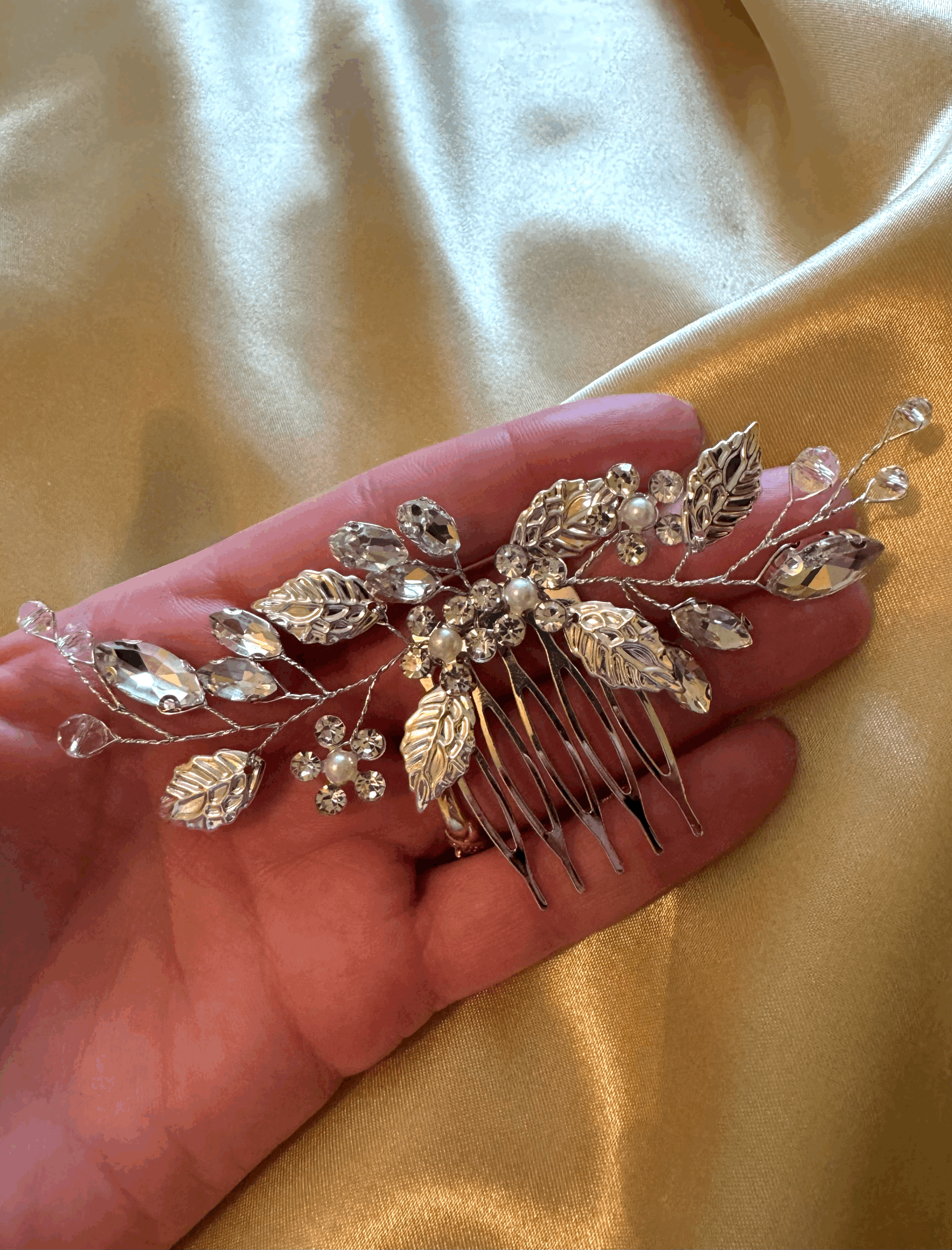 Bridal Hair Comb - Crystal & Pearl Silver
