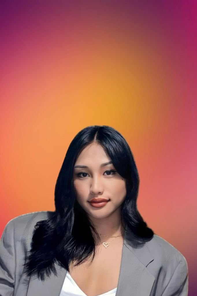 Mia, Operations Coordinator at ProHosts