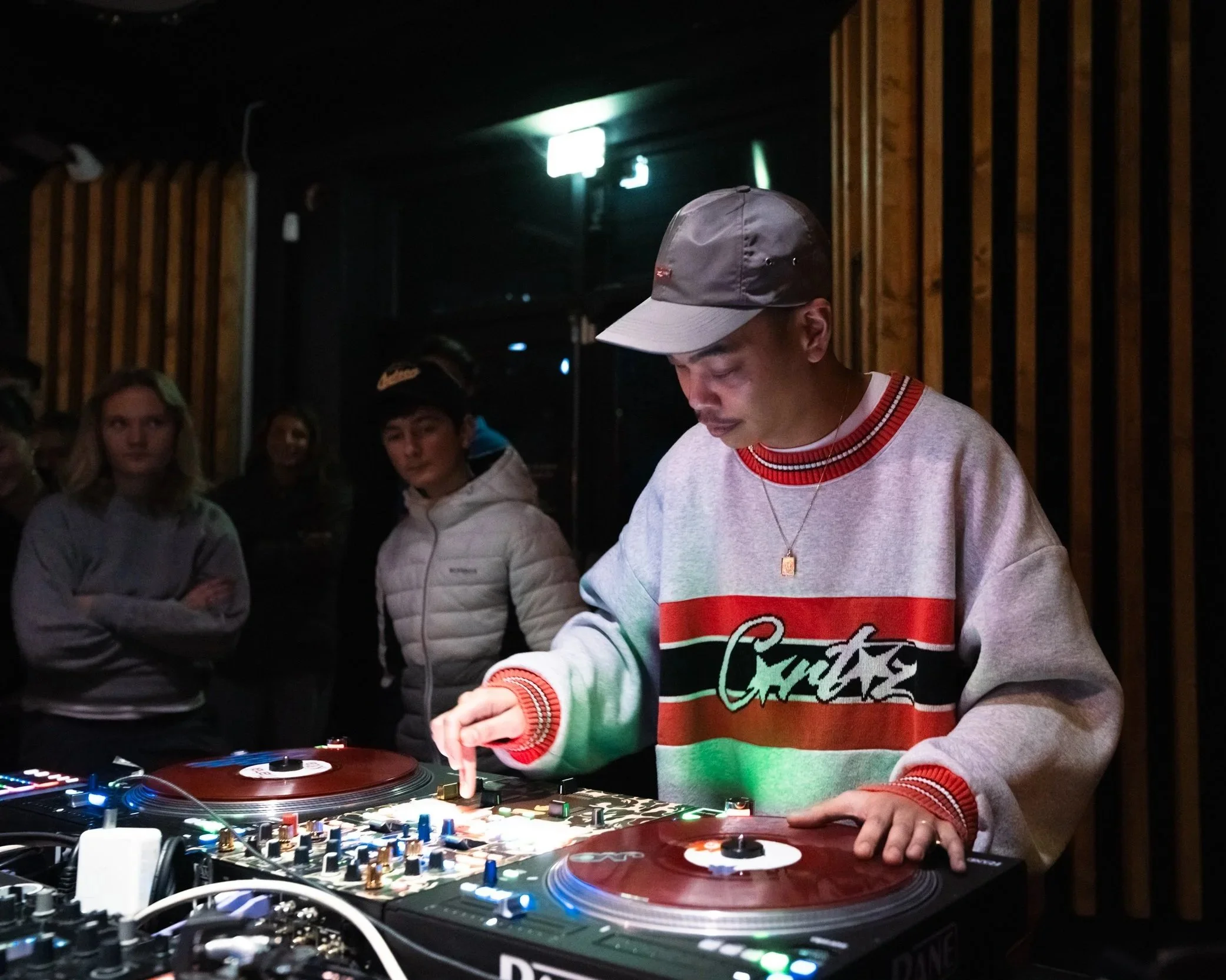 Sigurd 19/12/24
DJ TALK 1 m. Emil Degner, Mai Shaarup, Boogie Rookie, JVC og DJ Ary