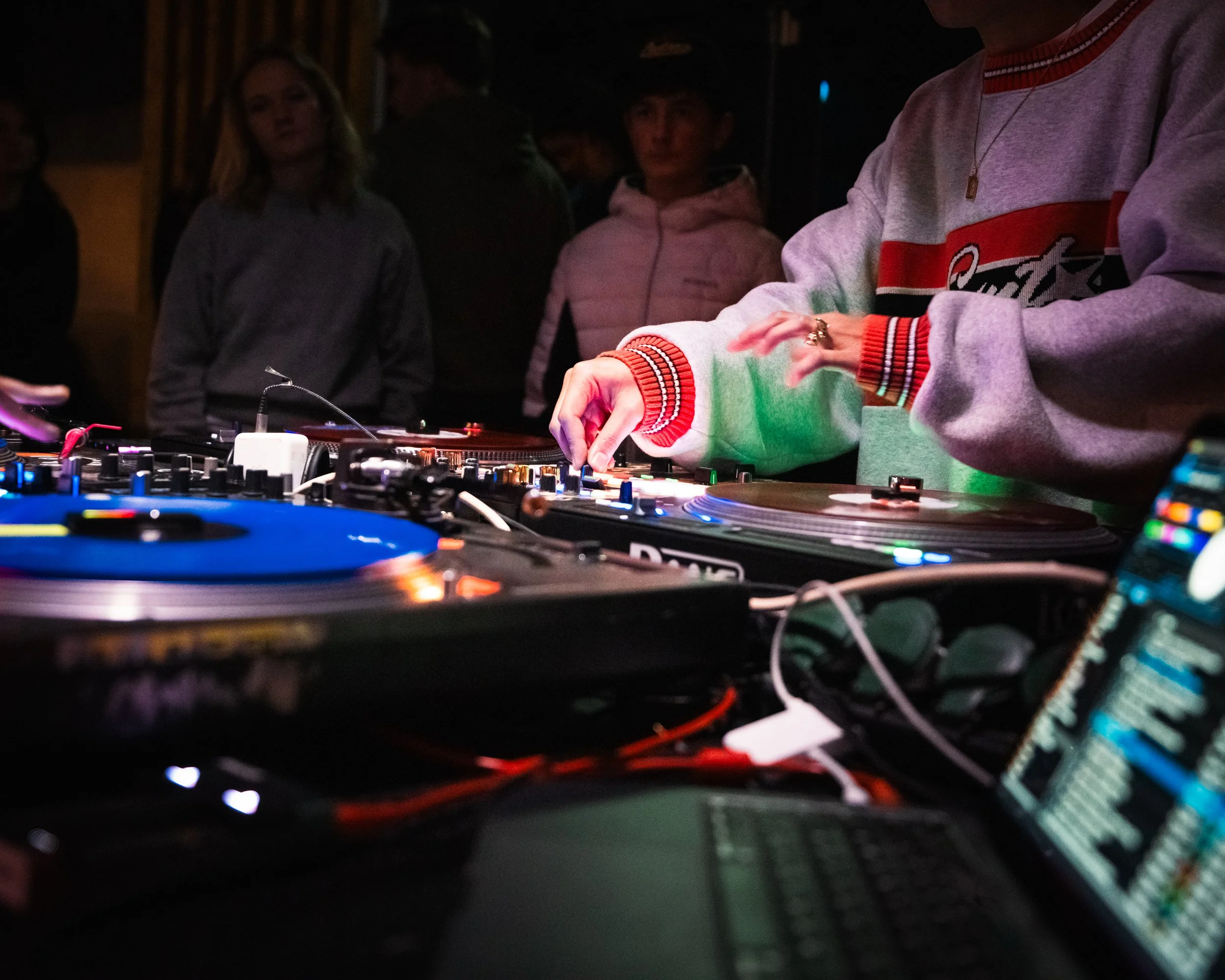 Sigurd 19/12/24
DJ TALK 1 m. Emil Degner, Mai Shaarup, Boogie Rookie, JVC og DJ Ary