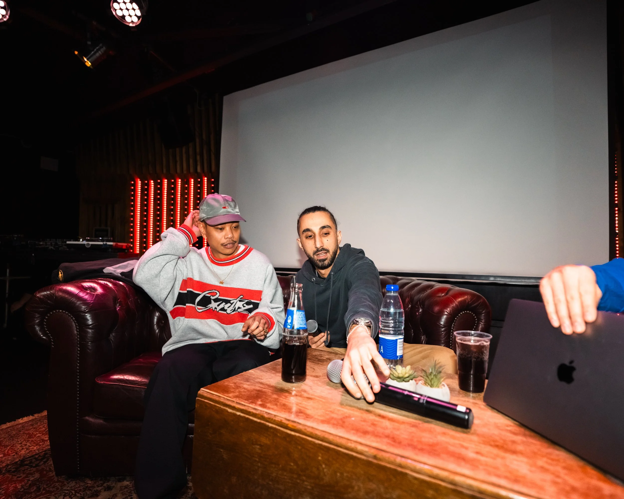 Sigurd 19/12/24
DJ TALK 1 m. Emil Degner, Mai Shaarup, Boogie Rookie, JVC og DJ Ary