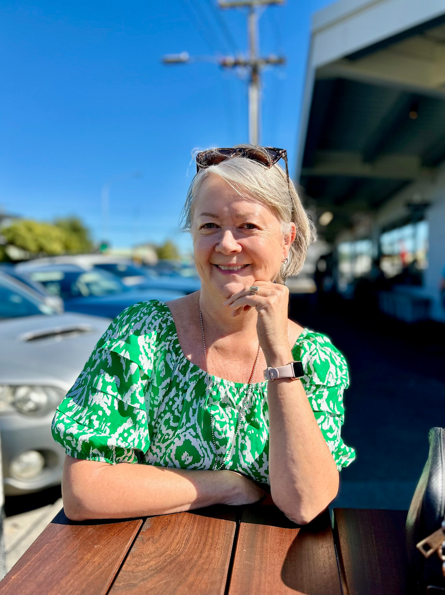 Paradise cakes Tess Kelly