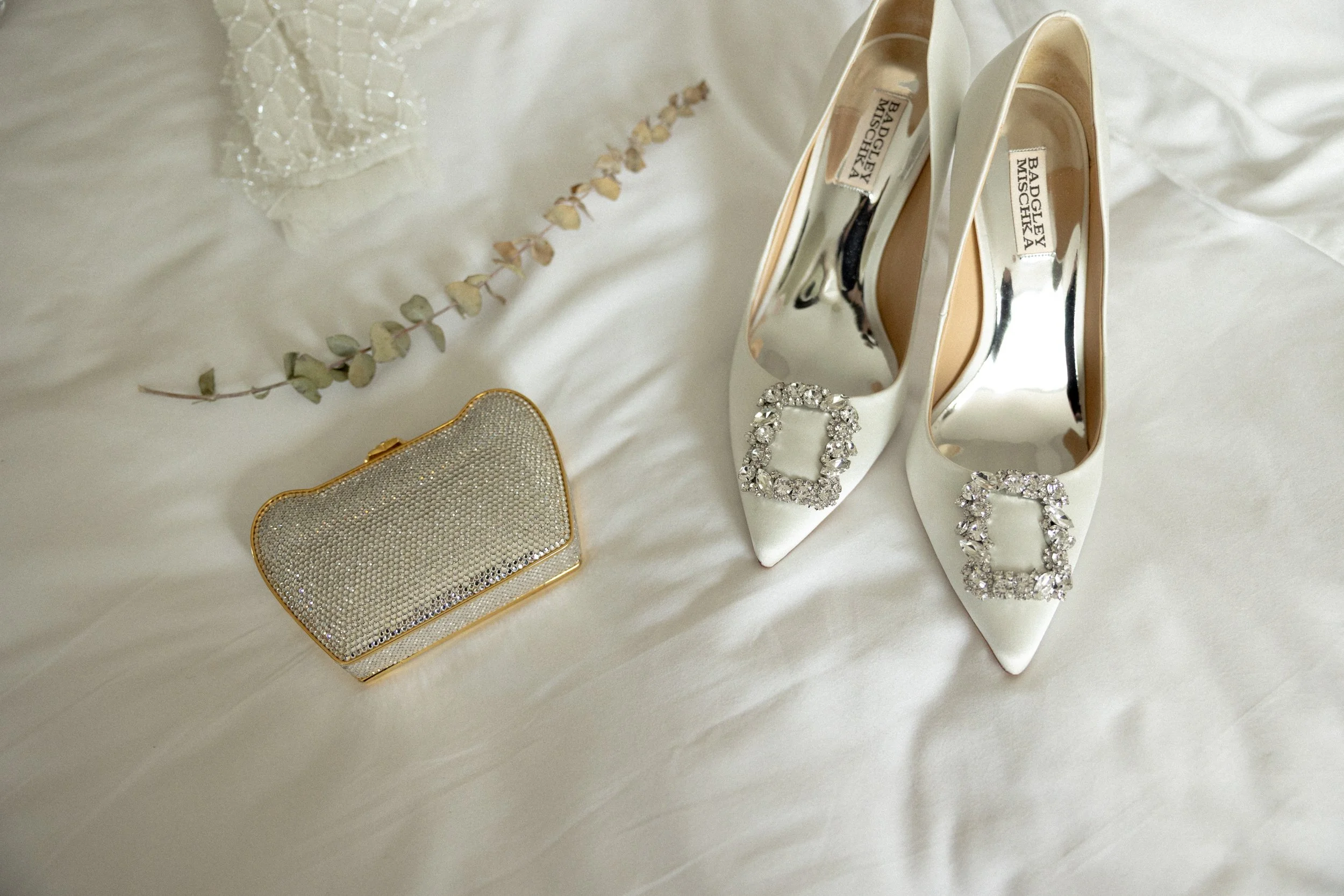 AOIFE & EMILLY NONFICTION LOVE WEDDING PHOTOGRAPHER JUDE & VALENTINE -51.jpg