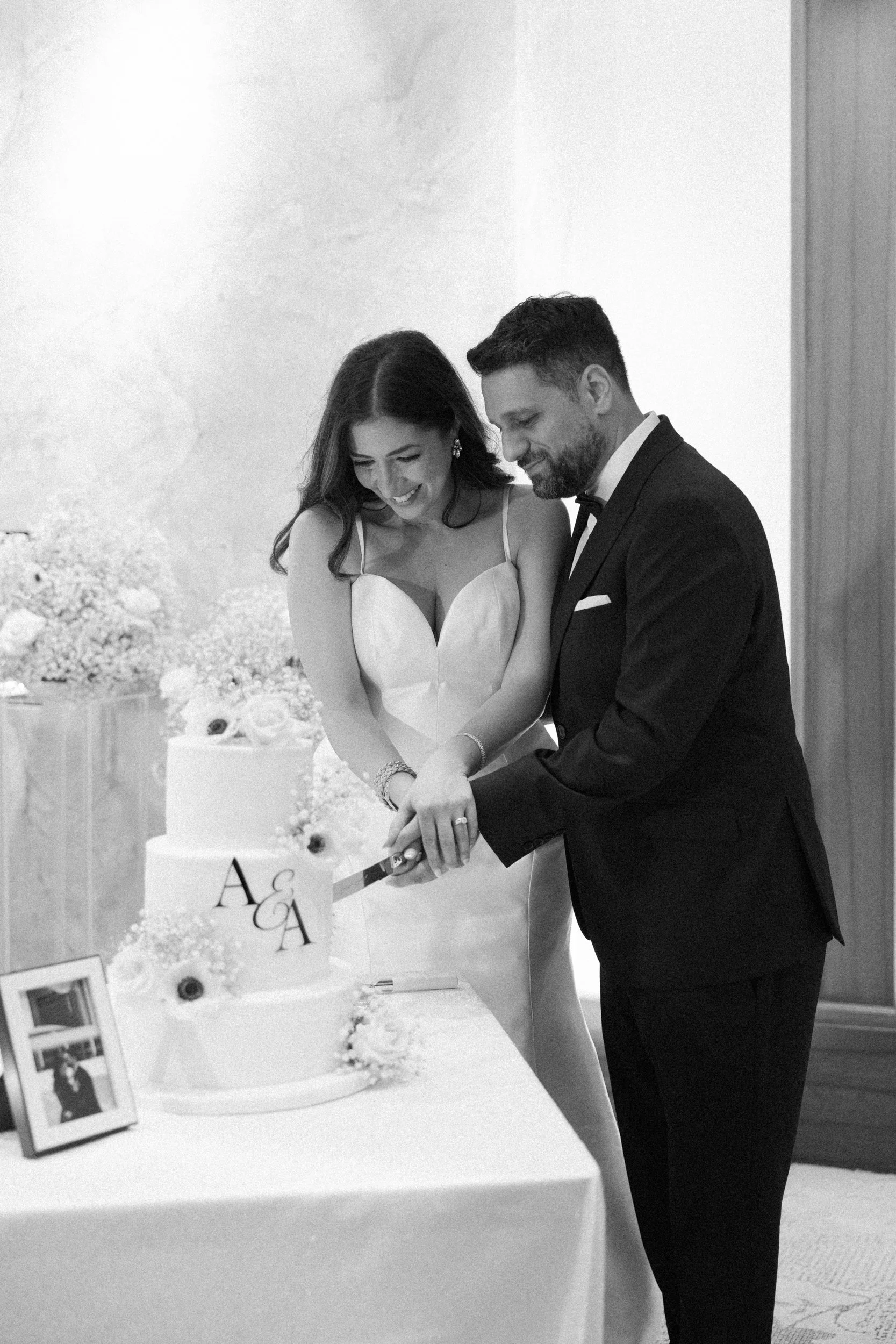 AOIFE & EMILLY NONFICTION LOVE WEDDING PHOTOGRAPHER JUDE & VALENTINE -100.jpg