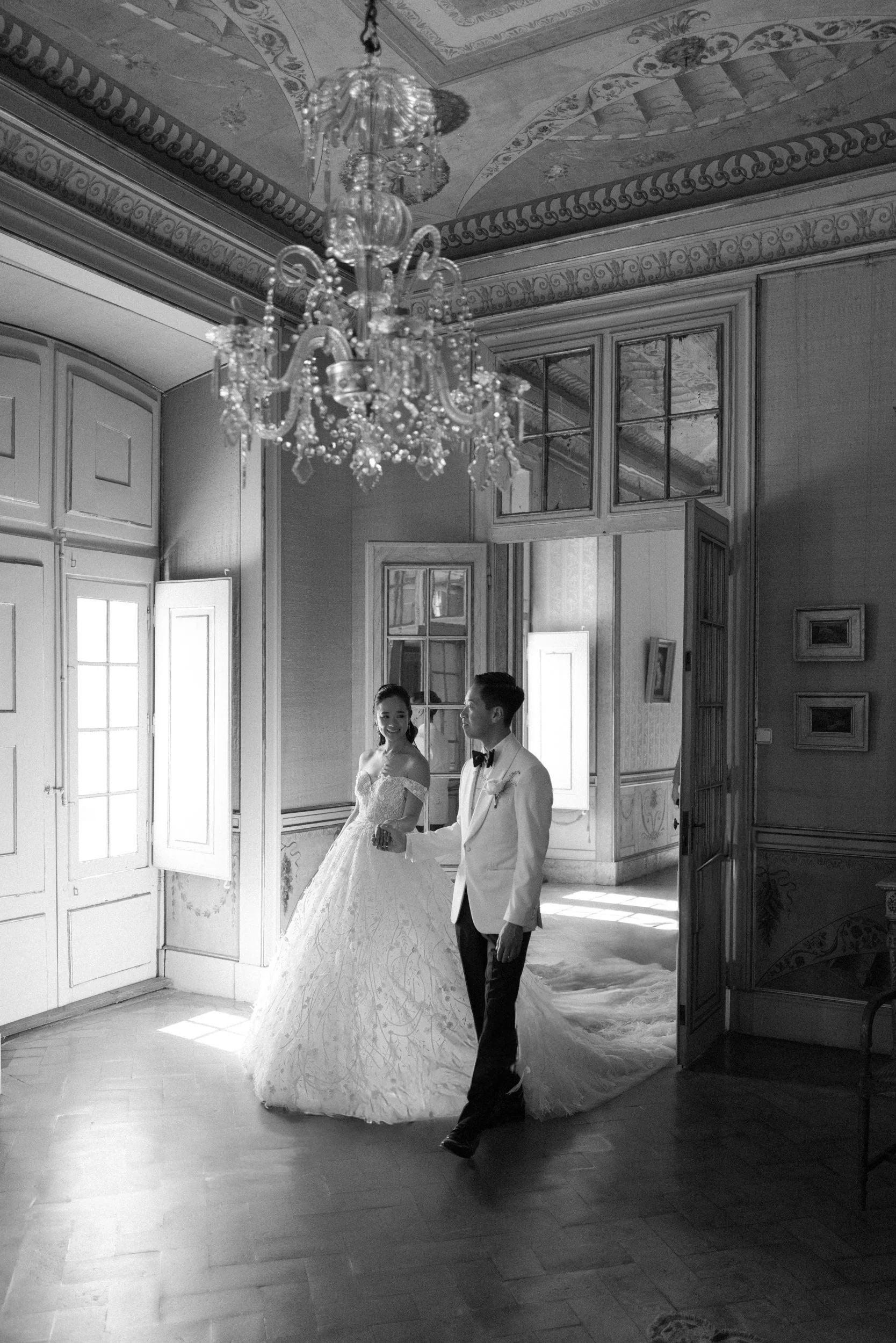 AOIFE & EMILLY NONFICTION LOVE WEDDING PHOTOGRAPHER JUDE & VALENTINE -59.jpg