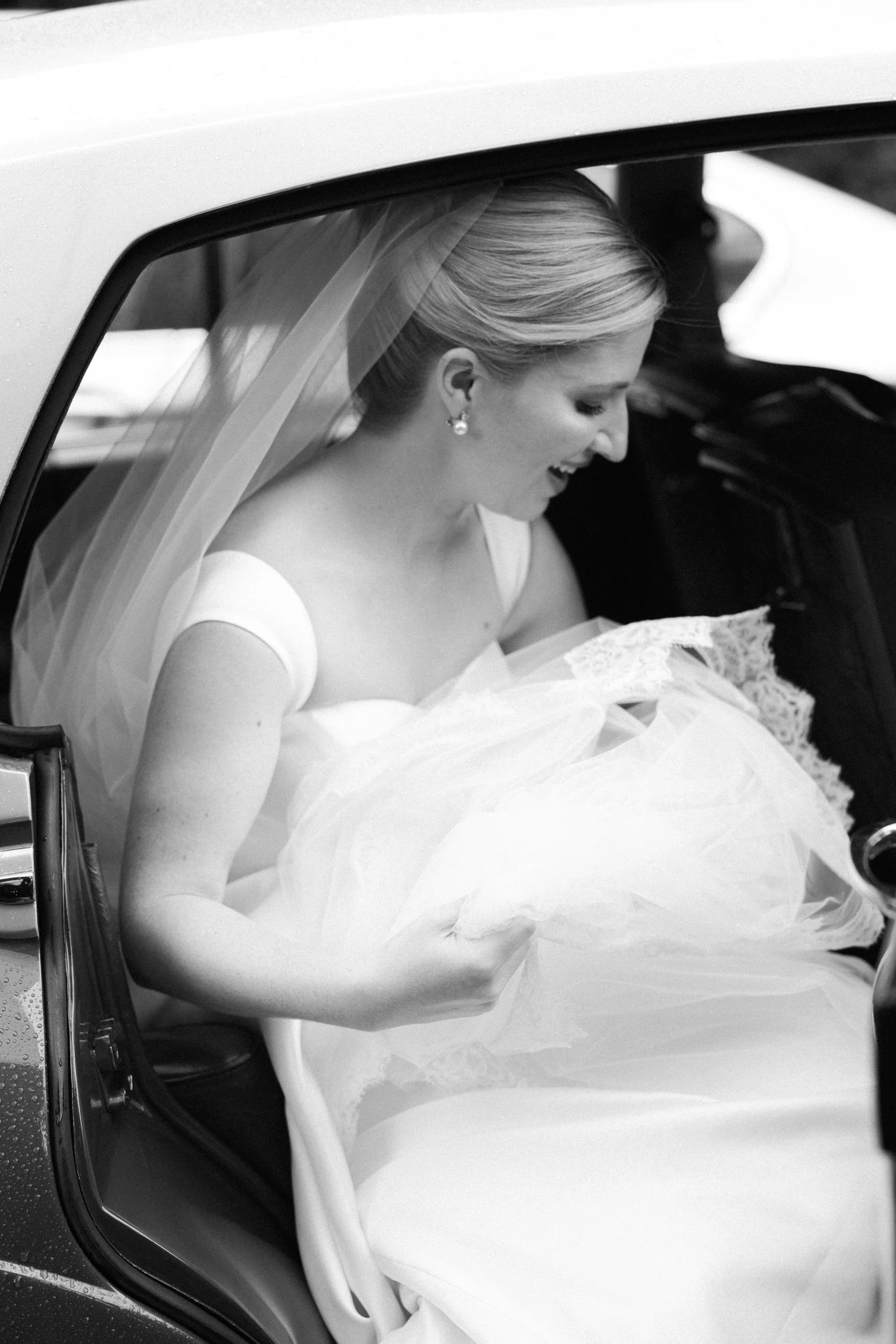 AOIFE & EMILLY NONFICTION LOVE WEDDING PHOTOGRAPHER JUDE & VALENTINE -232.jpg