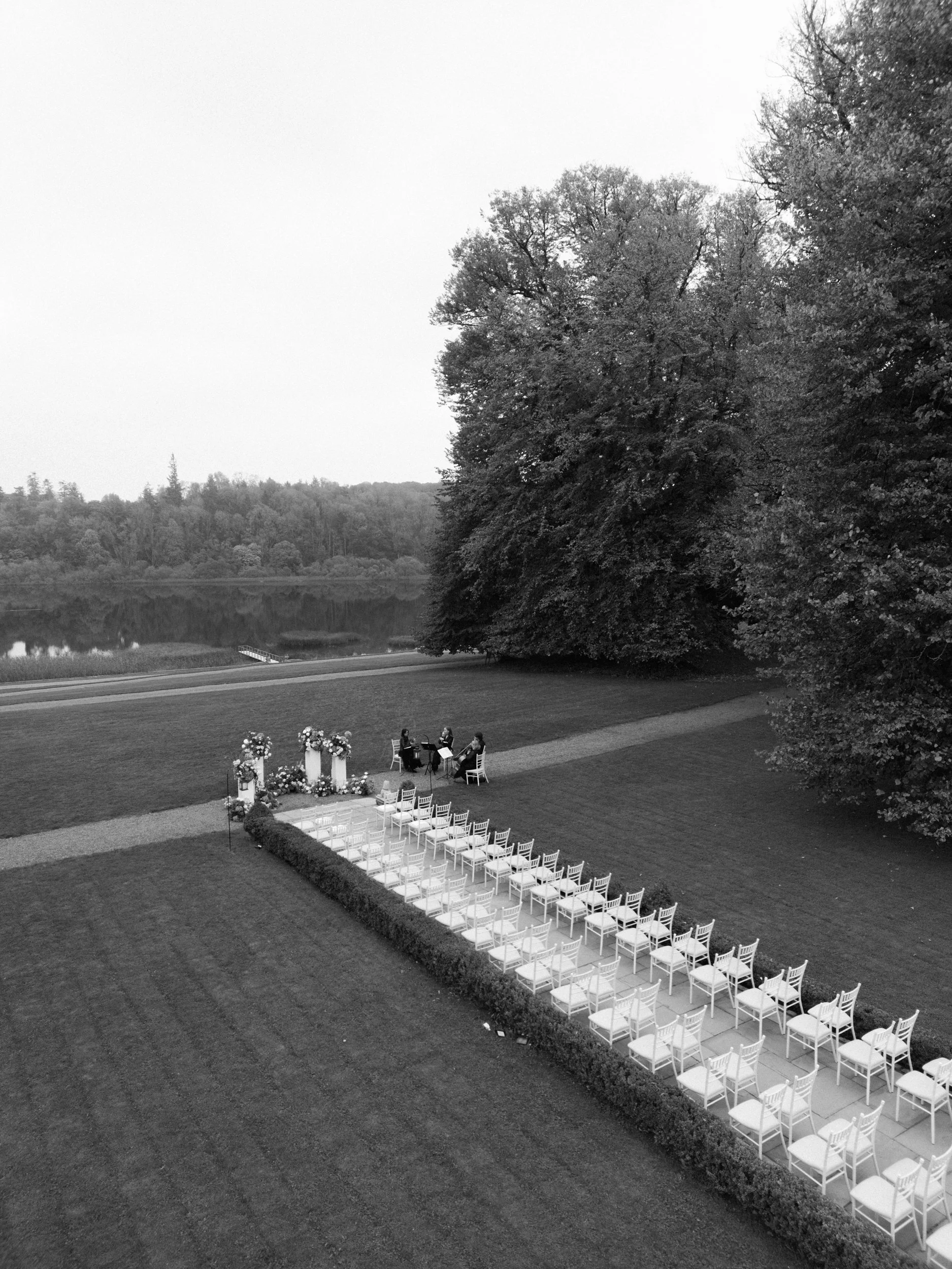 AOIFE & EMILLY NONFICTION LOVE WEDDING PHOTOGRAPHER JUDE & VALENTINE -167.jpg