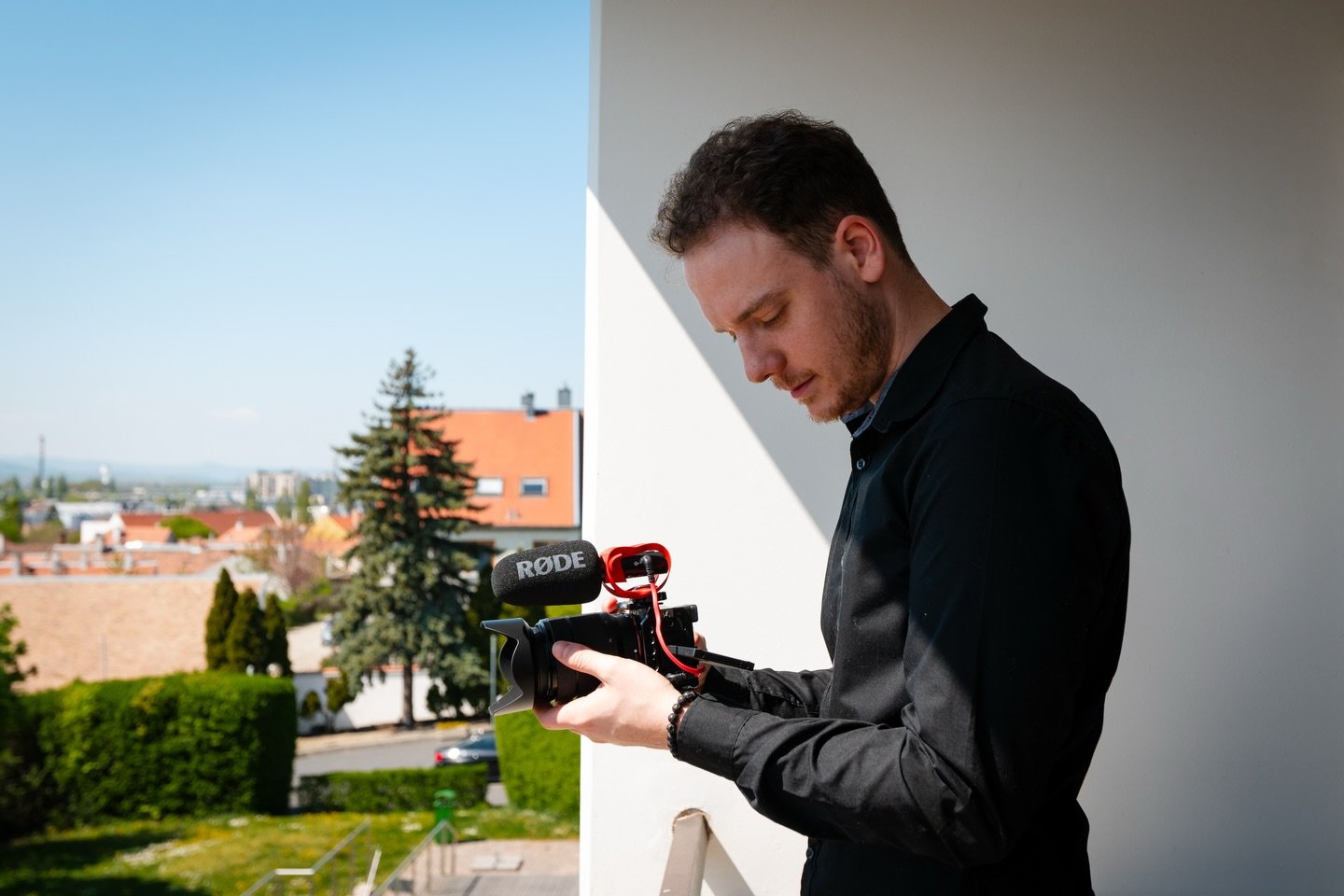 📷🌞🤵👰&zwj;♀️
@hadambence